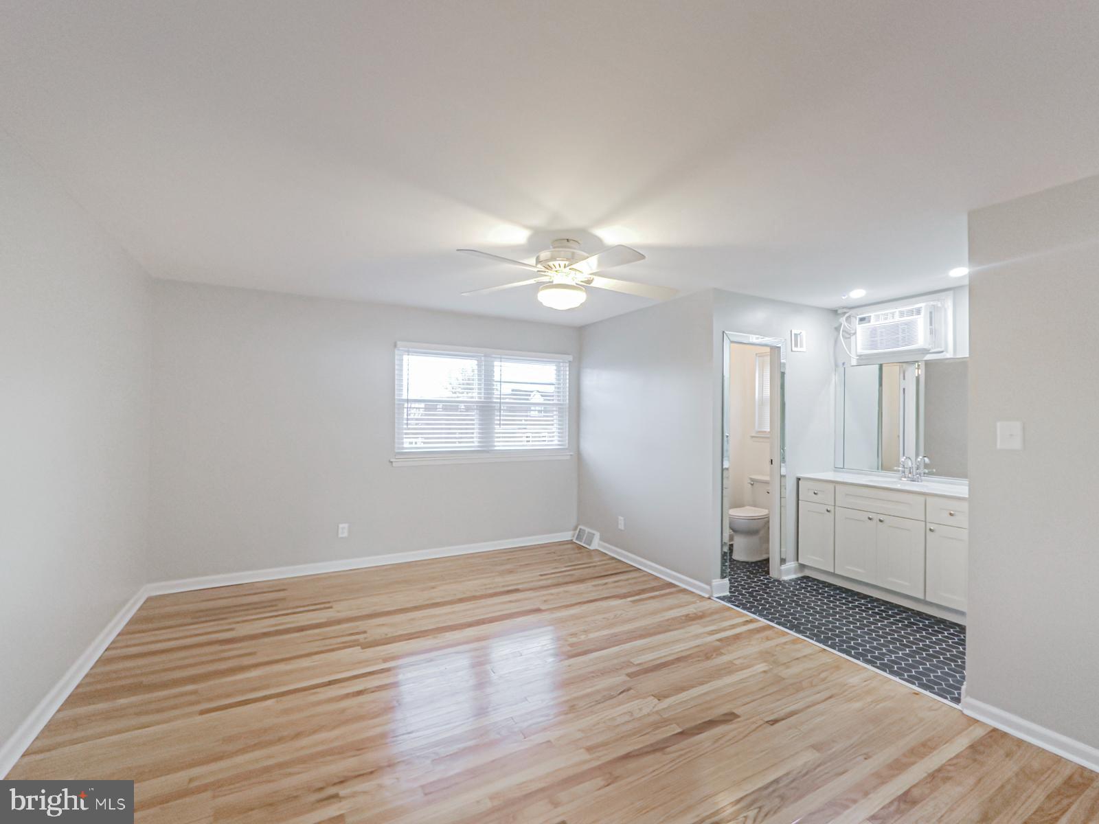 SOMERTON - Residential