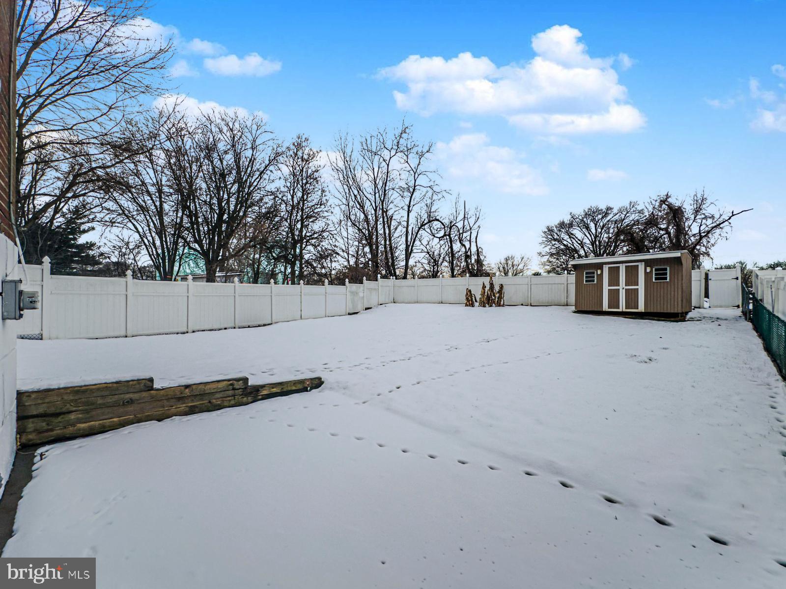 SOMERTON - Residential