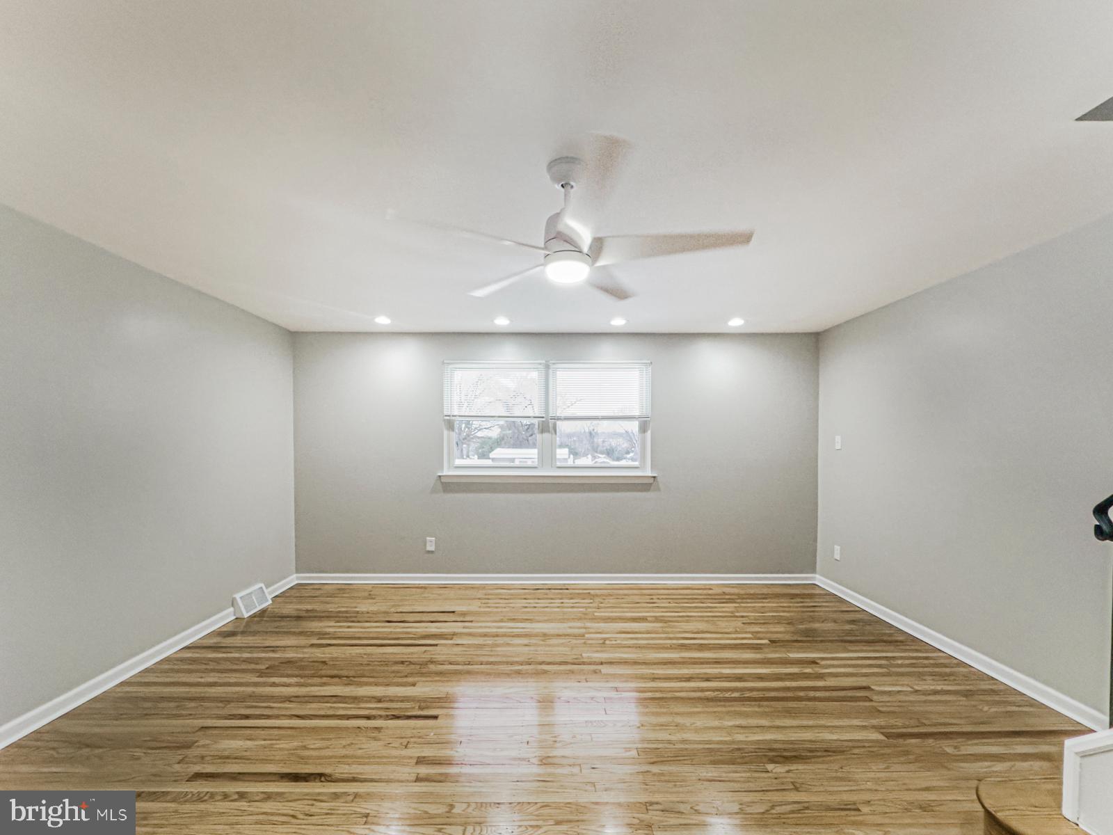 SOMERTON - Residential