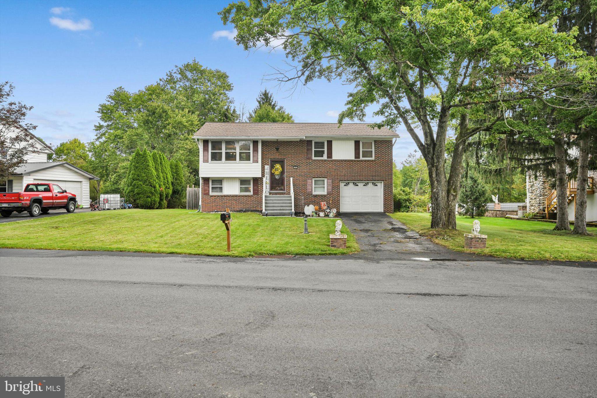 395 MARSHALL DRIVE