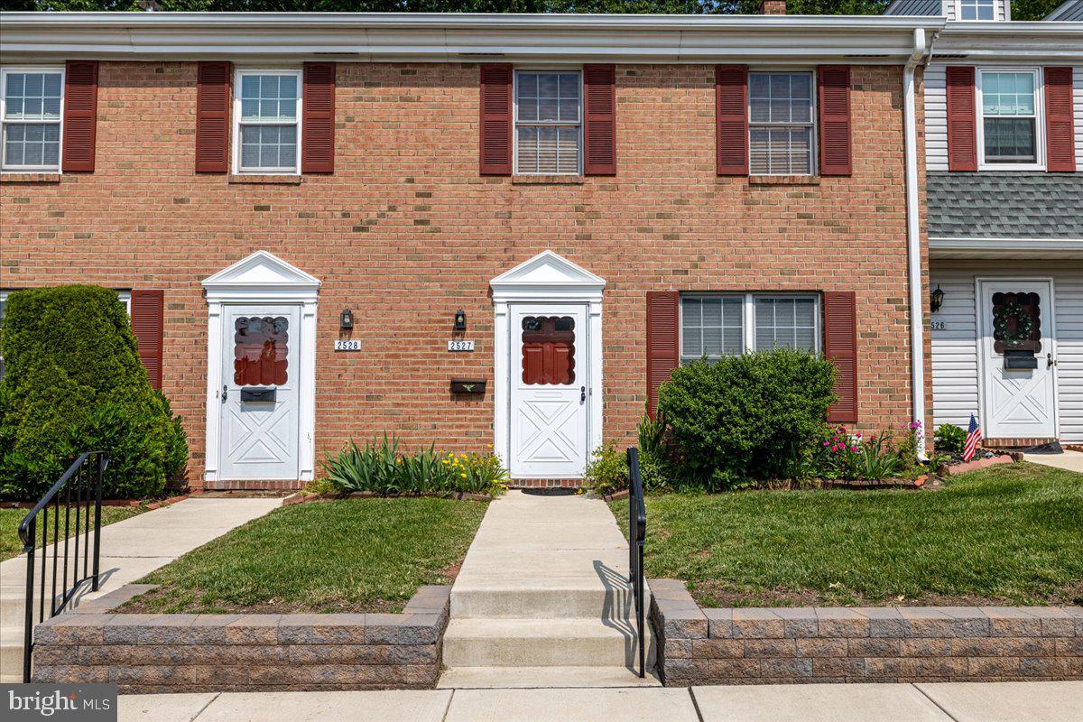 Welcome to 2527 Devonshire Court In Popular Morgandale Condominium Community In Historic Towamencin Township Offering Brick Front, Living Room, Dining Room, Eat-In Kitchen With Dishwasher, Disposal, Electric Stove, Chair Rail And Access To Rear Stone Patio & Storage Shed And First Floor Powder Room; Second Floor Consists Of Primary Bedroom, 2 Additional Bedrooms And Full Hall Bath; Association Replaced Roof In 2016; New Gas Boiler May 2024; Chimney Liner New In May 2024; Exceptional Location Backs To Wooded Area; Morgandale Consists Of 560 Houses On 32 Courts On 100 Acres Within Minutes To The Lansdale Interchange Of The PA Turnpike, Merck & Company Campus, Shops, Entertainment, Banking & Drug Stores; Settlement Is Flexible; Schedule Your Private Tour Today!