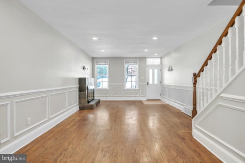 Townhouse For Sale - 719 N Uber Street<br/> PHILADELPHIA, PA 19130