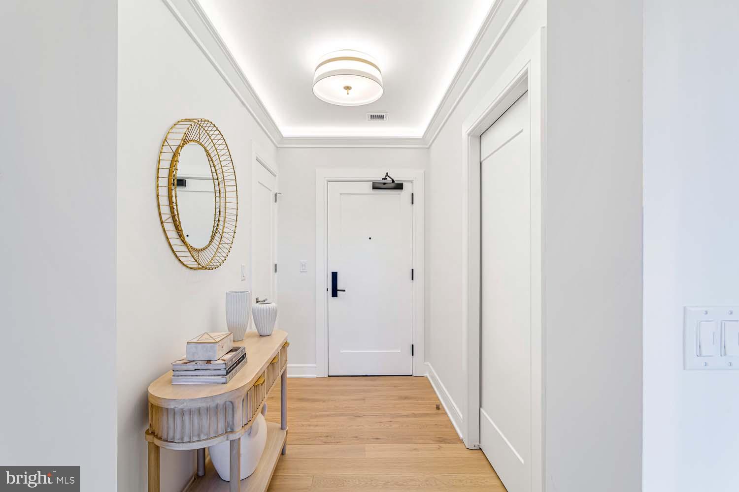 6718 LOWELL AVENUE 706