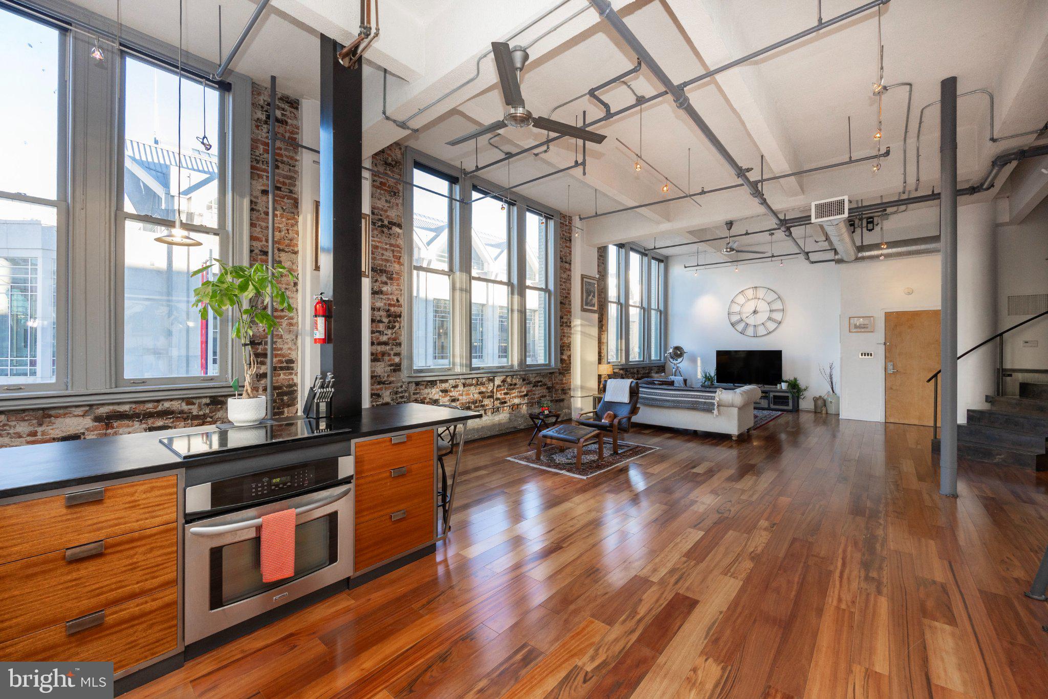 1228 ARCH STREET 32 3A