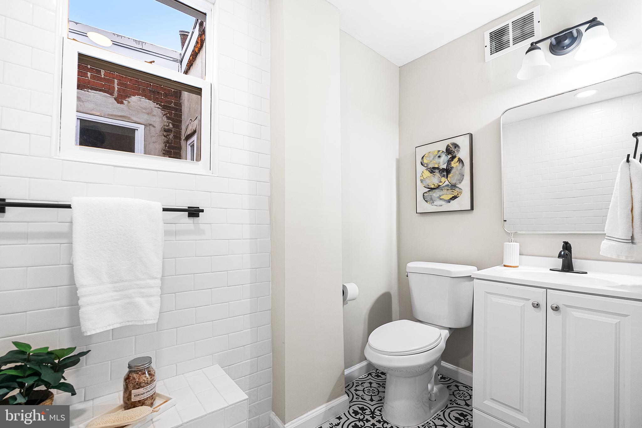 POINT BREEZE - Residential