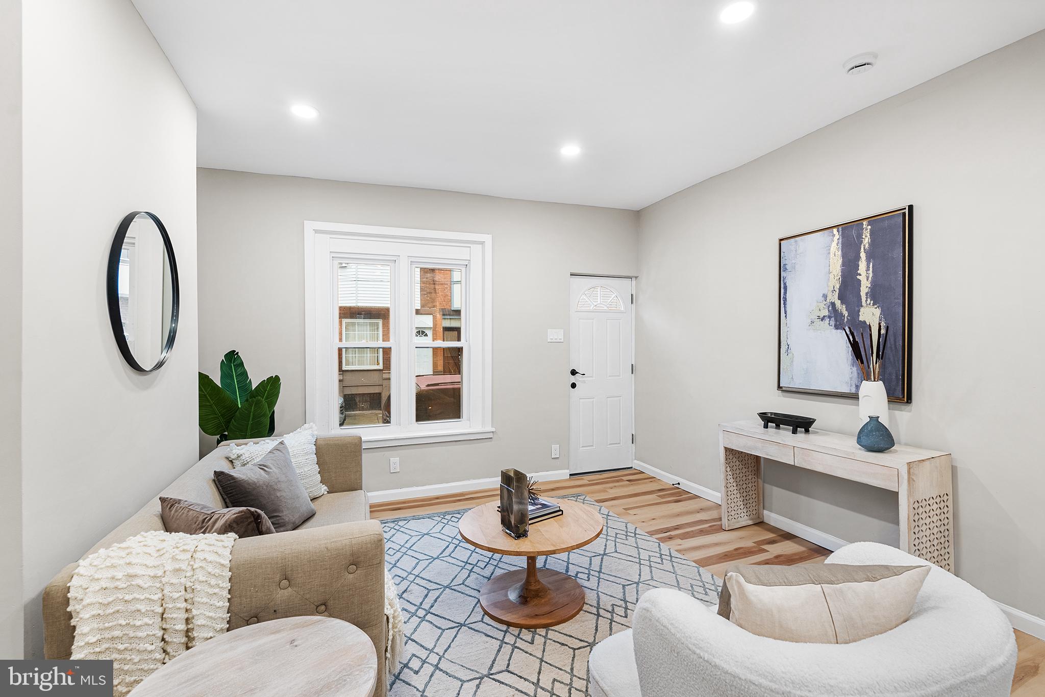 POINT BREEZE - Residential