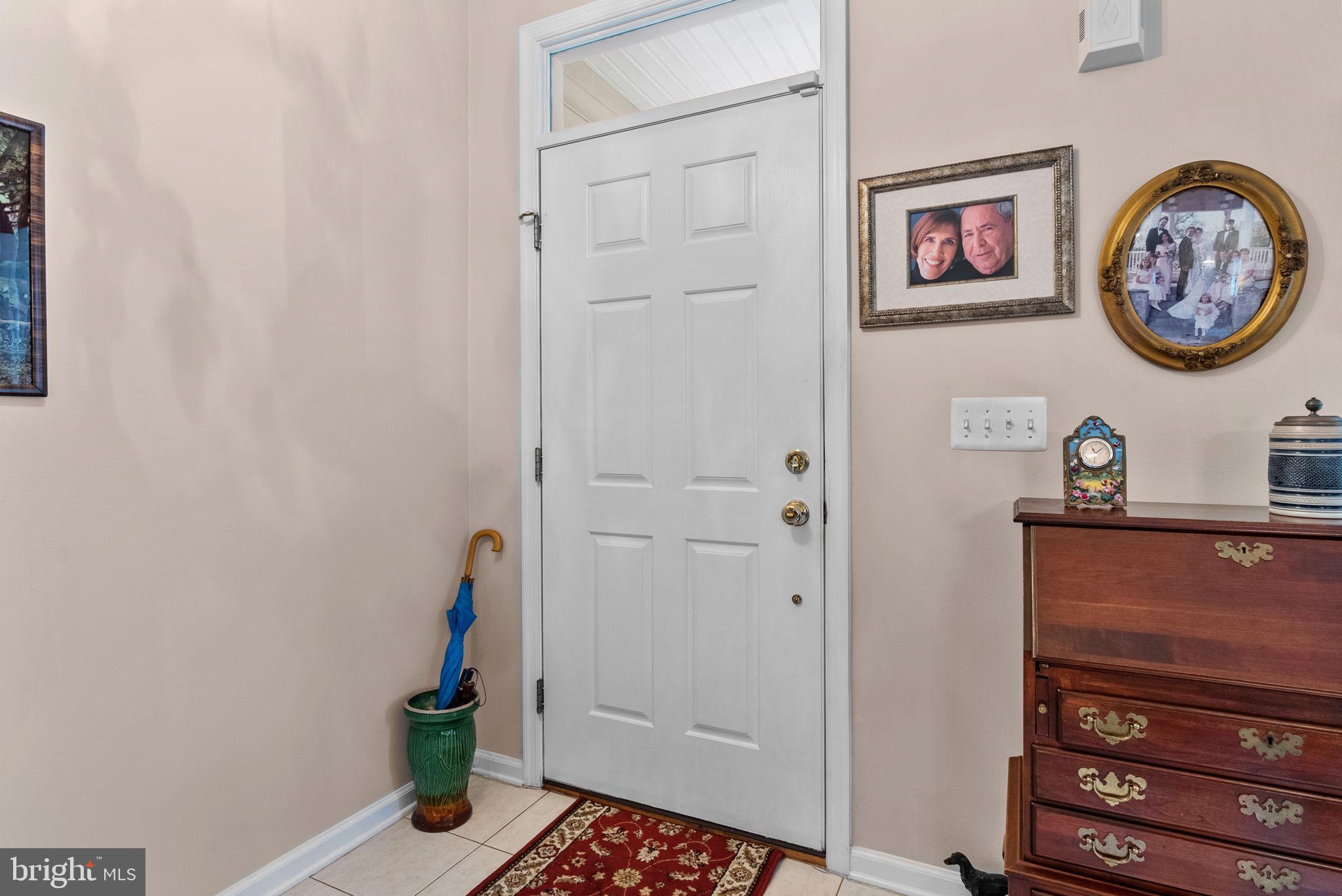 HERITAGE CR ESTS - Residential