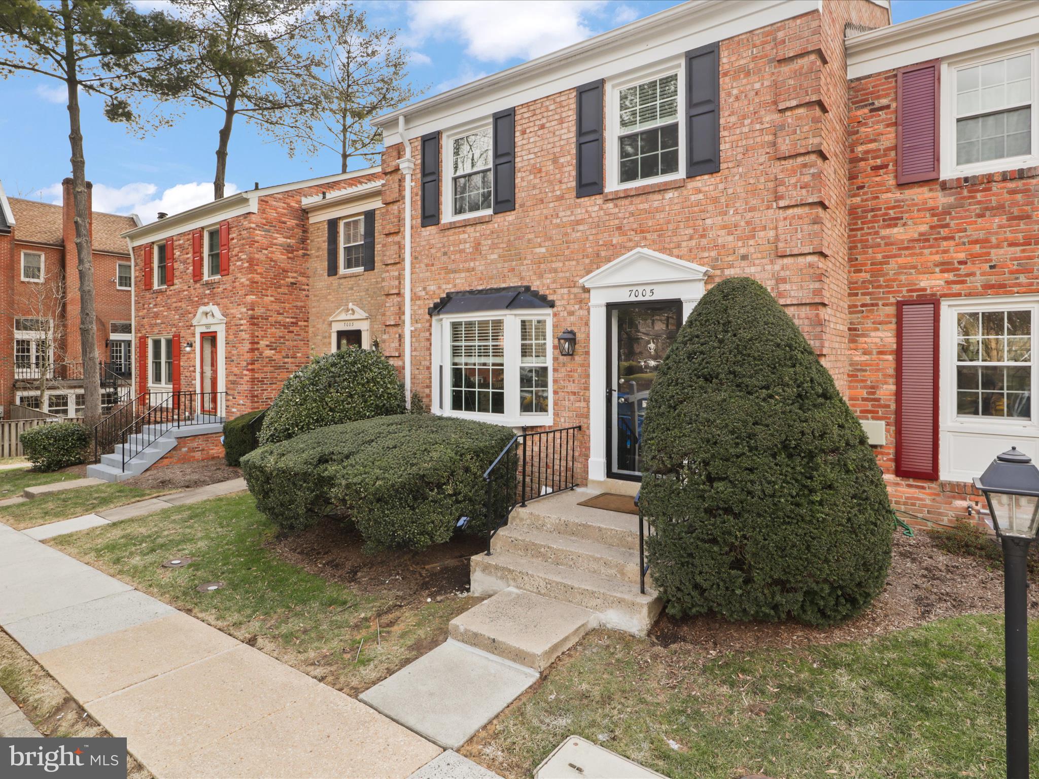 STONELEIGH - Residential