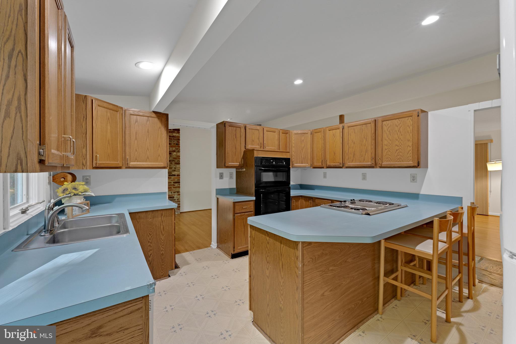 HOME ACRES - Residential