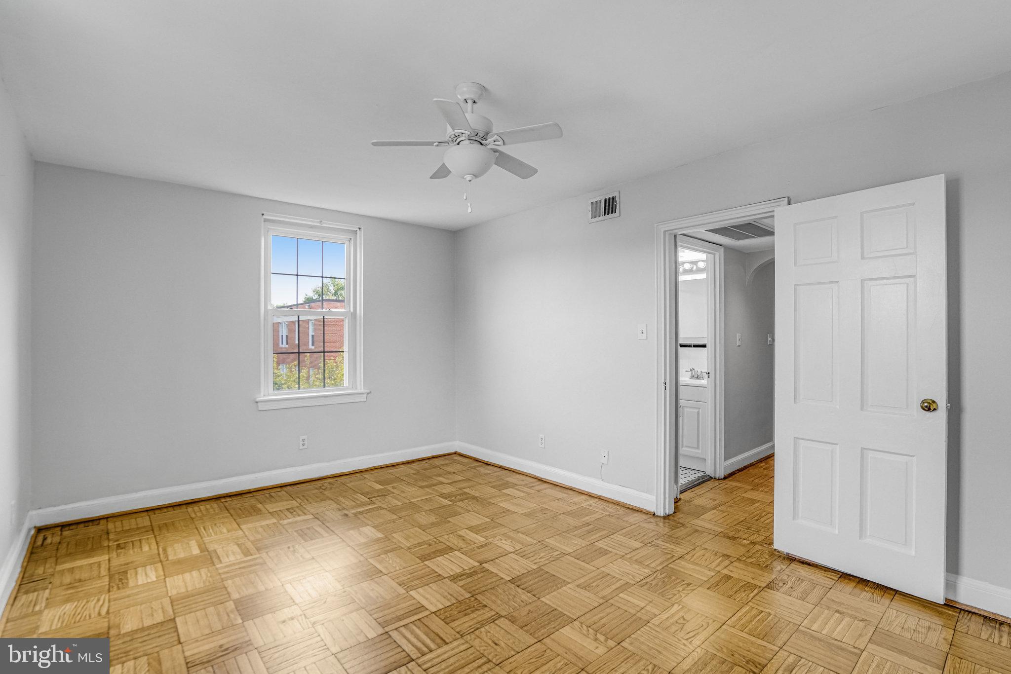 ARBORS OF ARLINGTON - Residential Lease