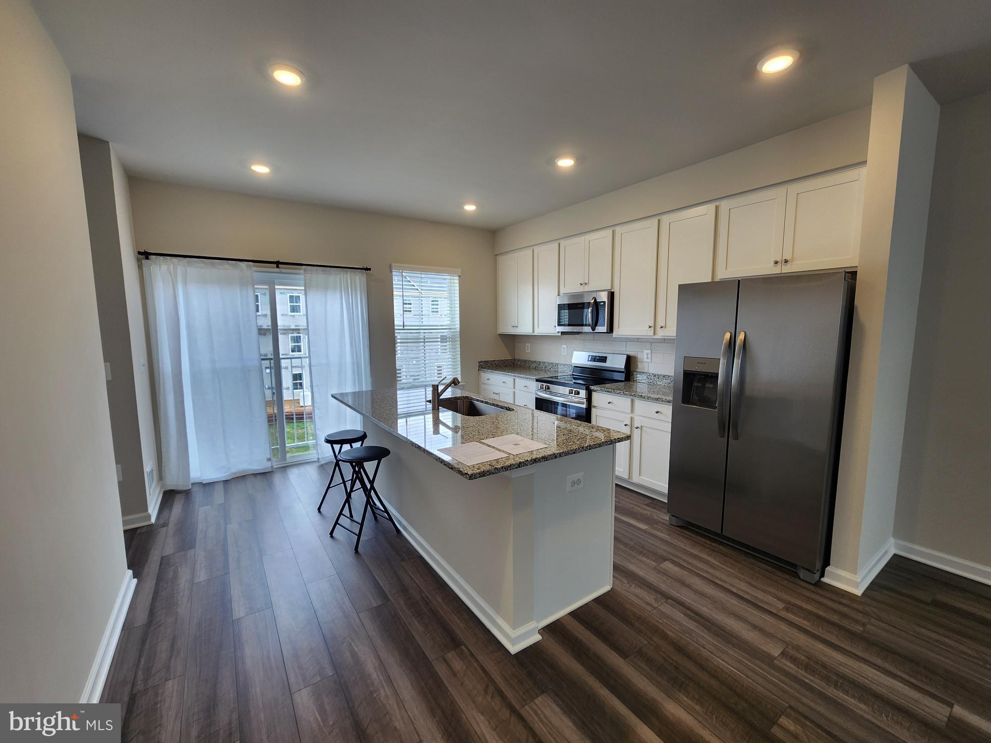 THE GALLERY - Residential Lease