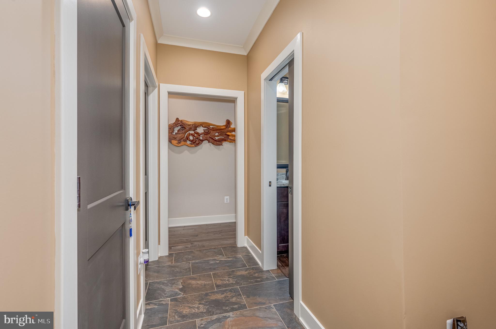 CROSSINGS ON THE POTOMAC - Residential