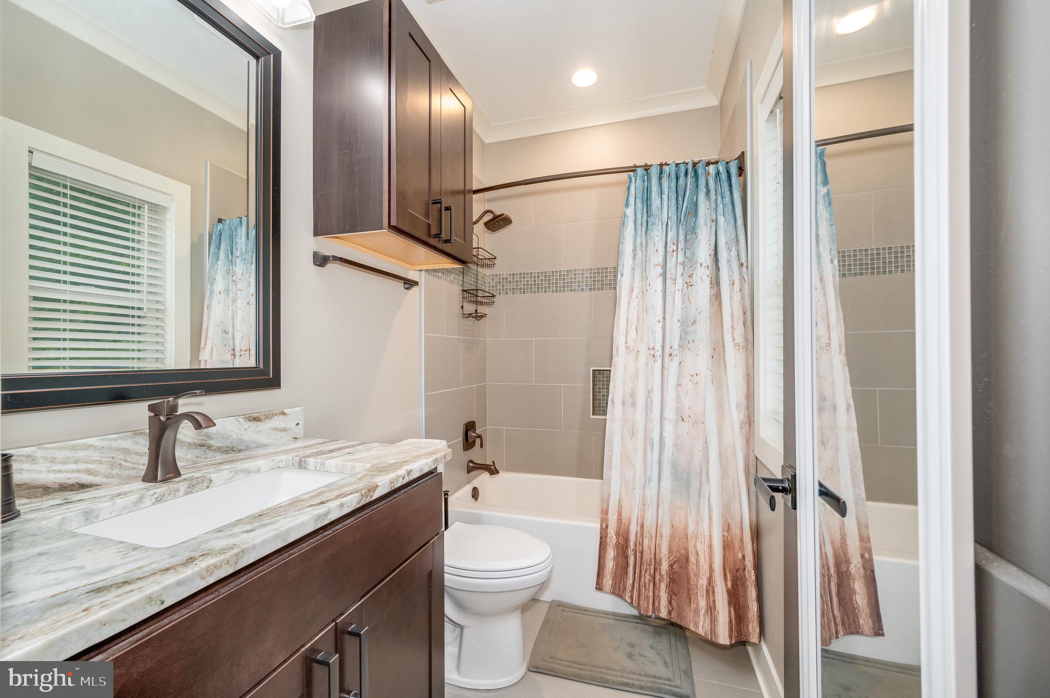 CROSSINGS ON THE POTOMAC - Residential