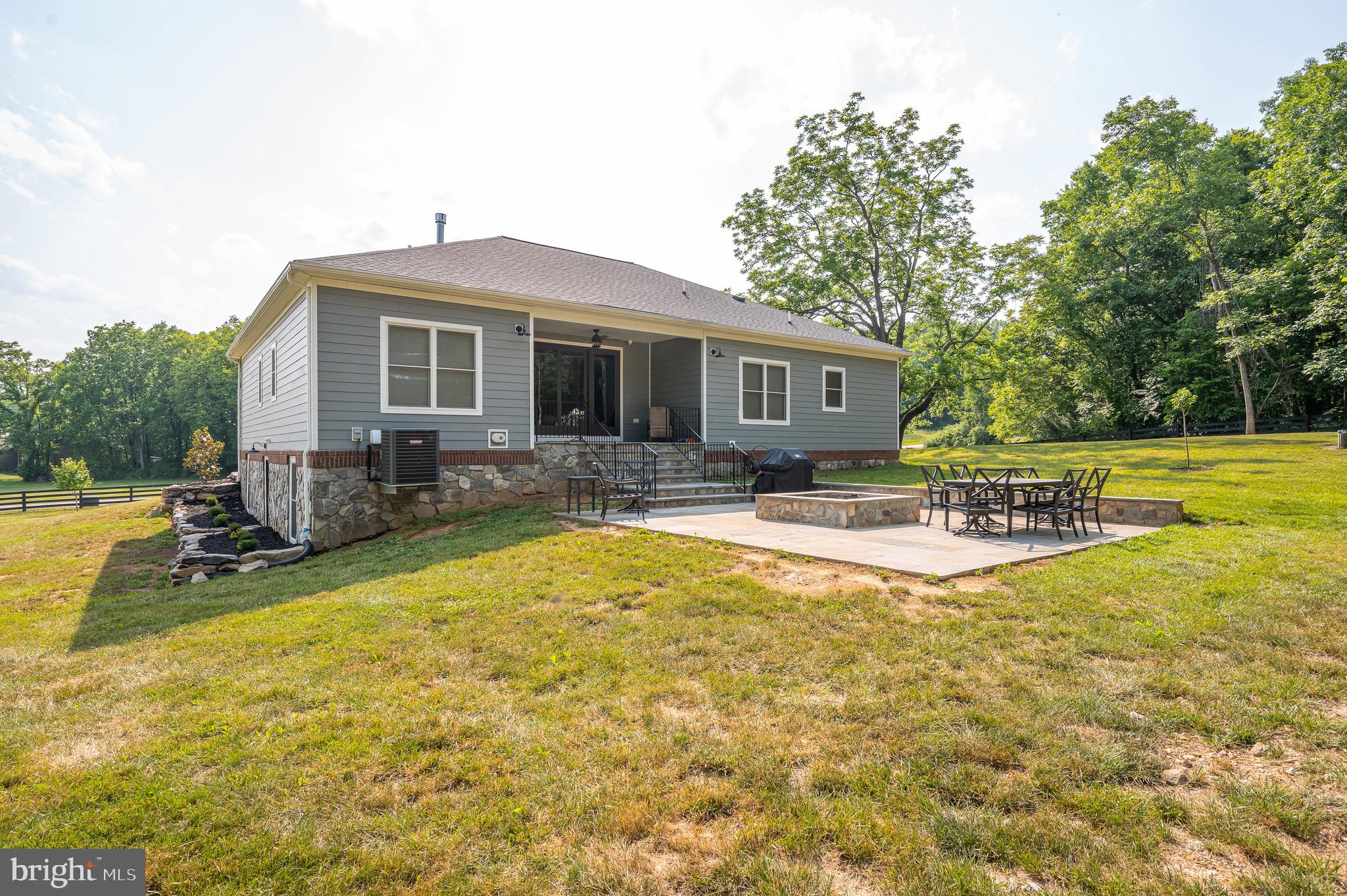 CROSSINGS ON THE POTOMAC - Residential