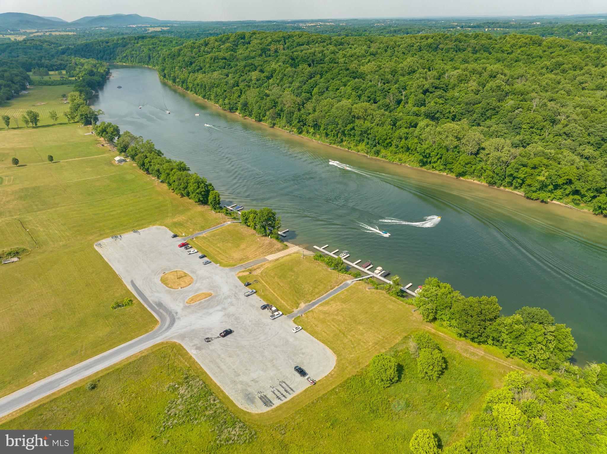 CROSSINGS ON THE POTOMAC - Residential