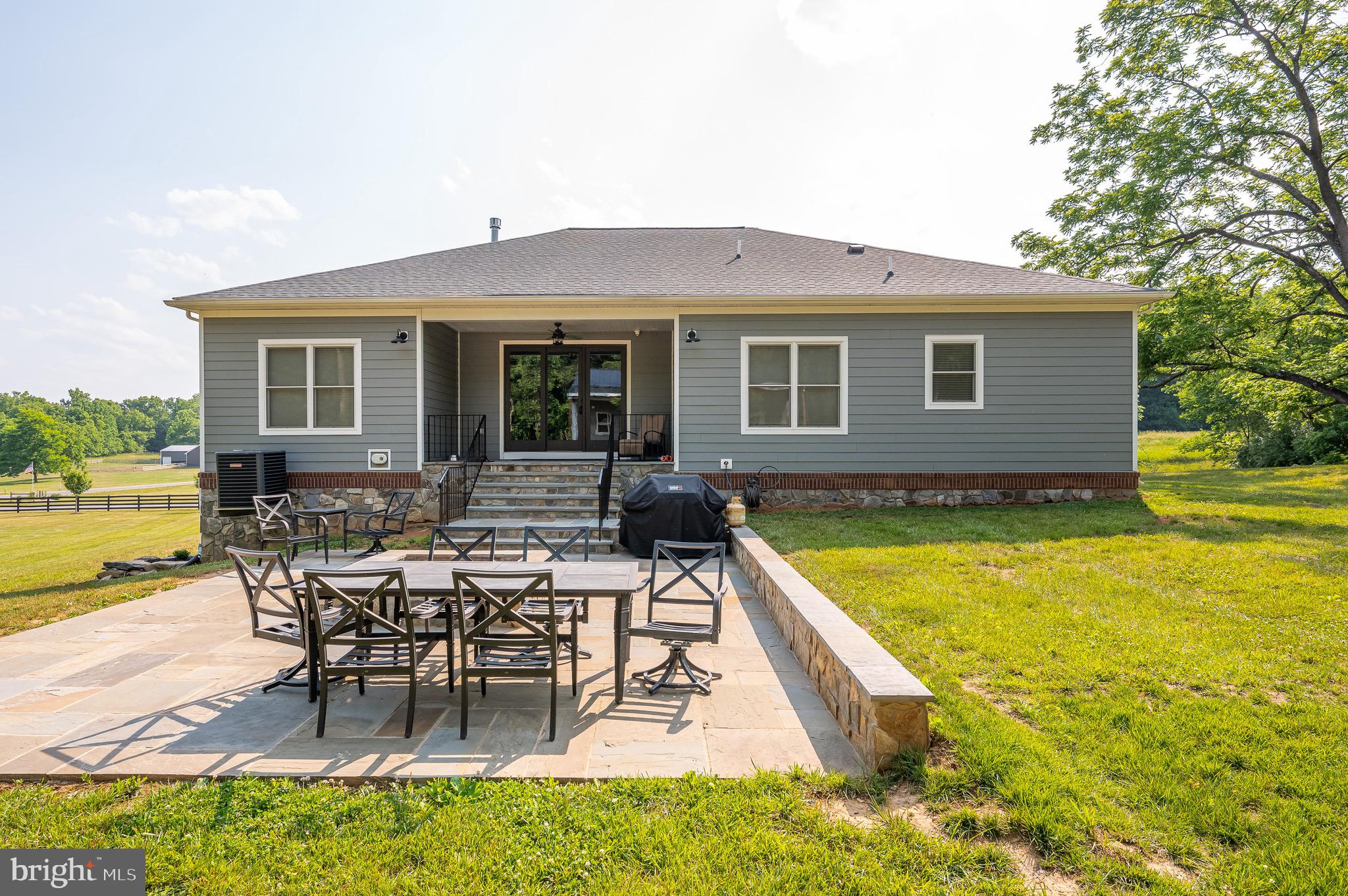 CROSSINGS ON THE POTOMAC - Residential