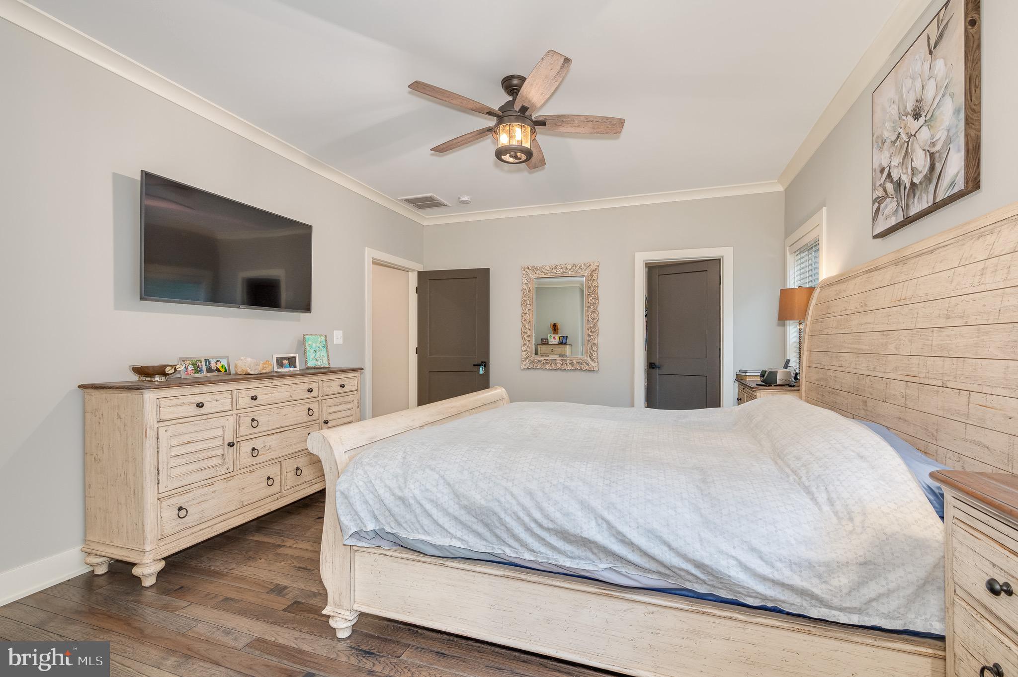 CROSSINGS ON THE POTOMAC - Residential