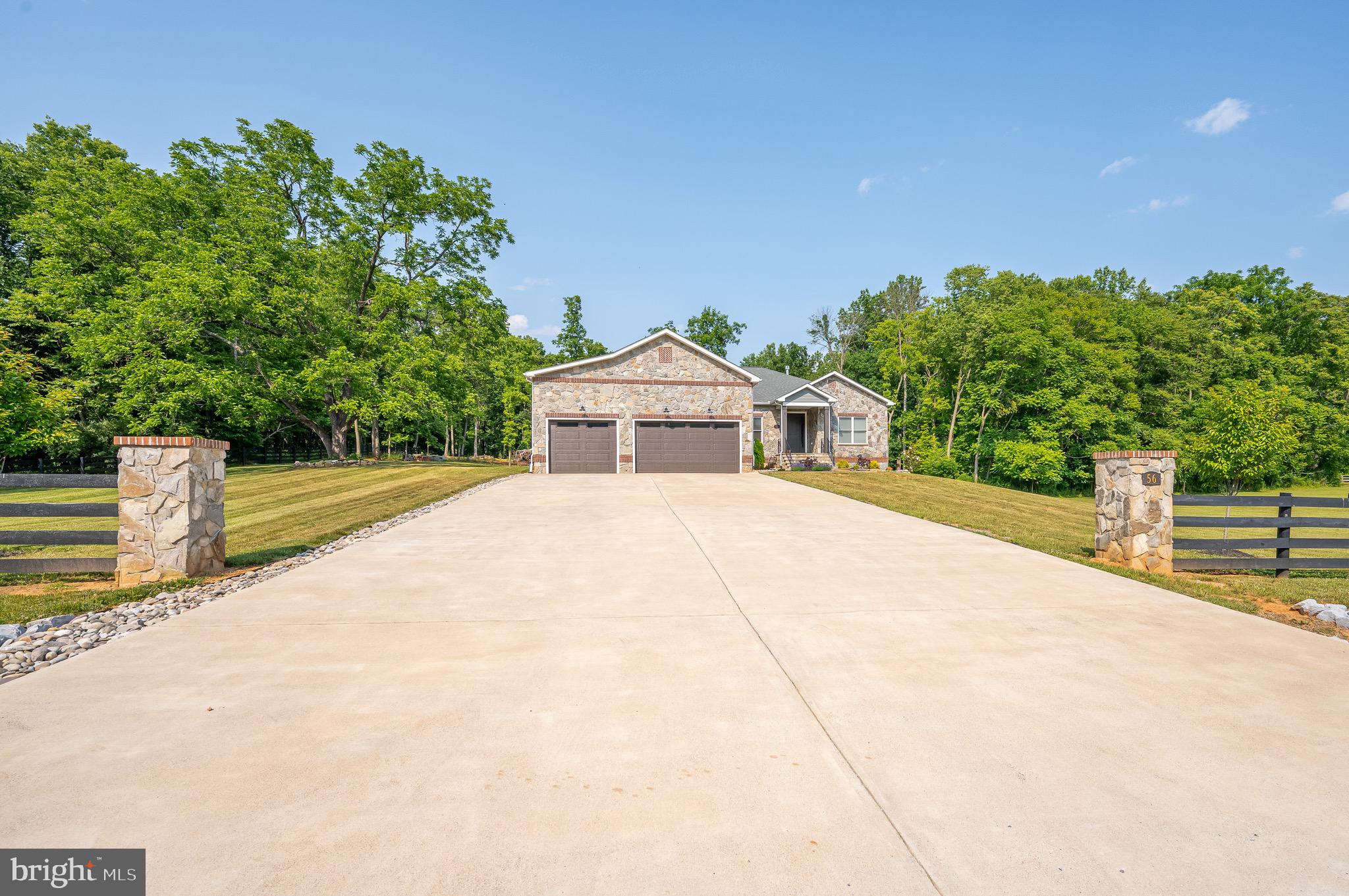 CROSSINGS ON THE POTOMAC - Residential