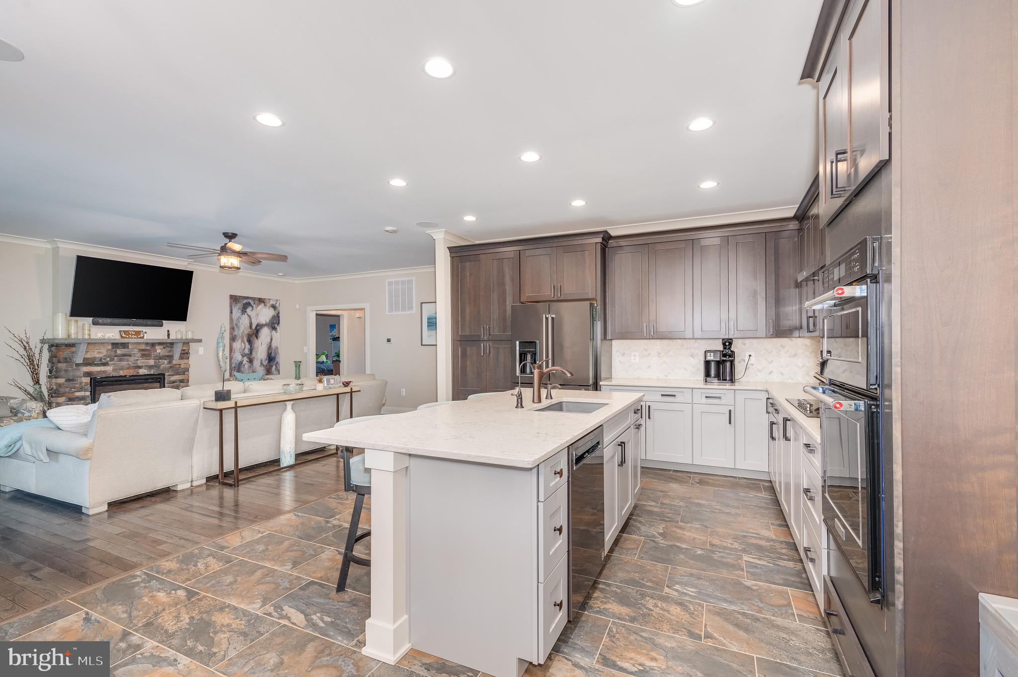 CROSSINGS ON THE POTOMAC - Residential