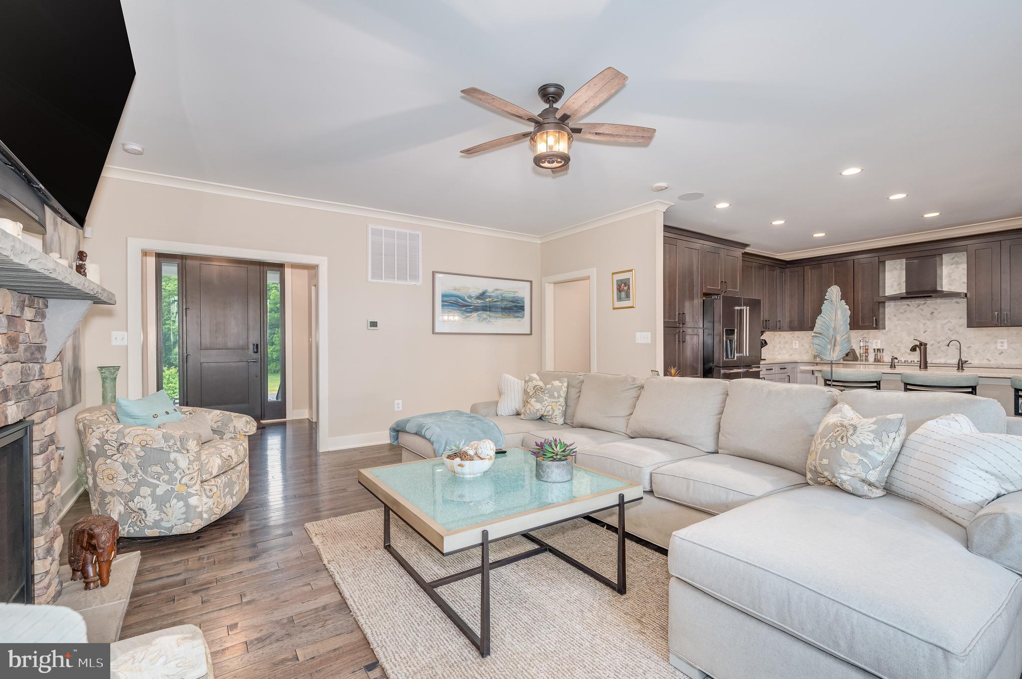 CROSSINGS ON THE POTOMAC - Residential