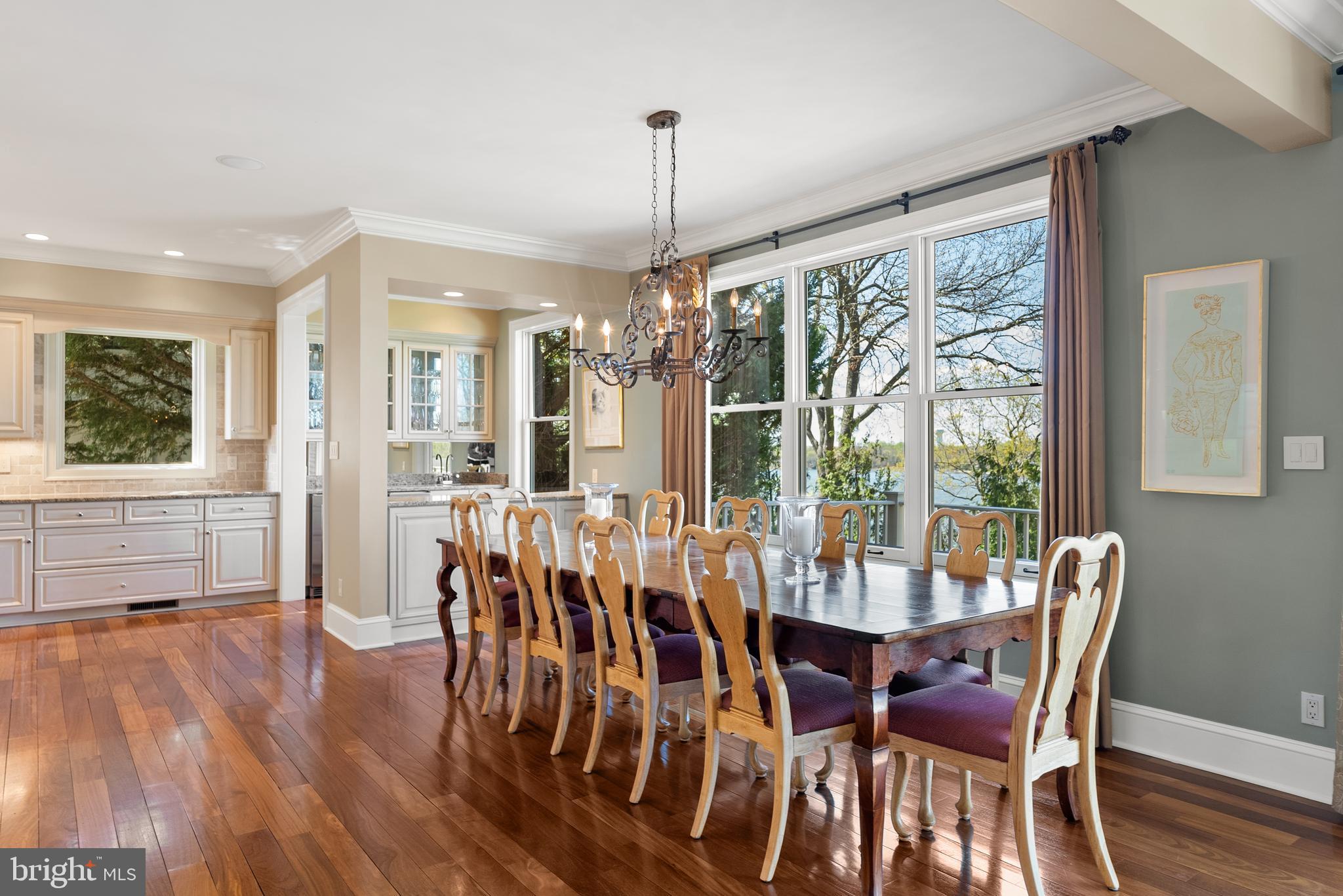 PENDENNIS MOUNT - Residential