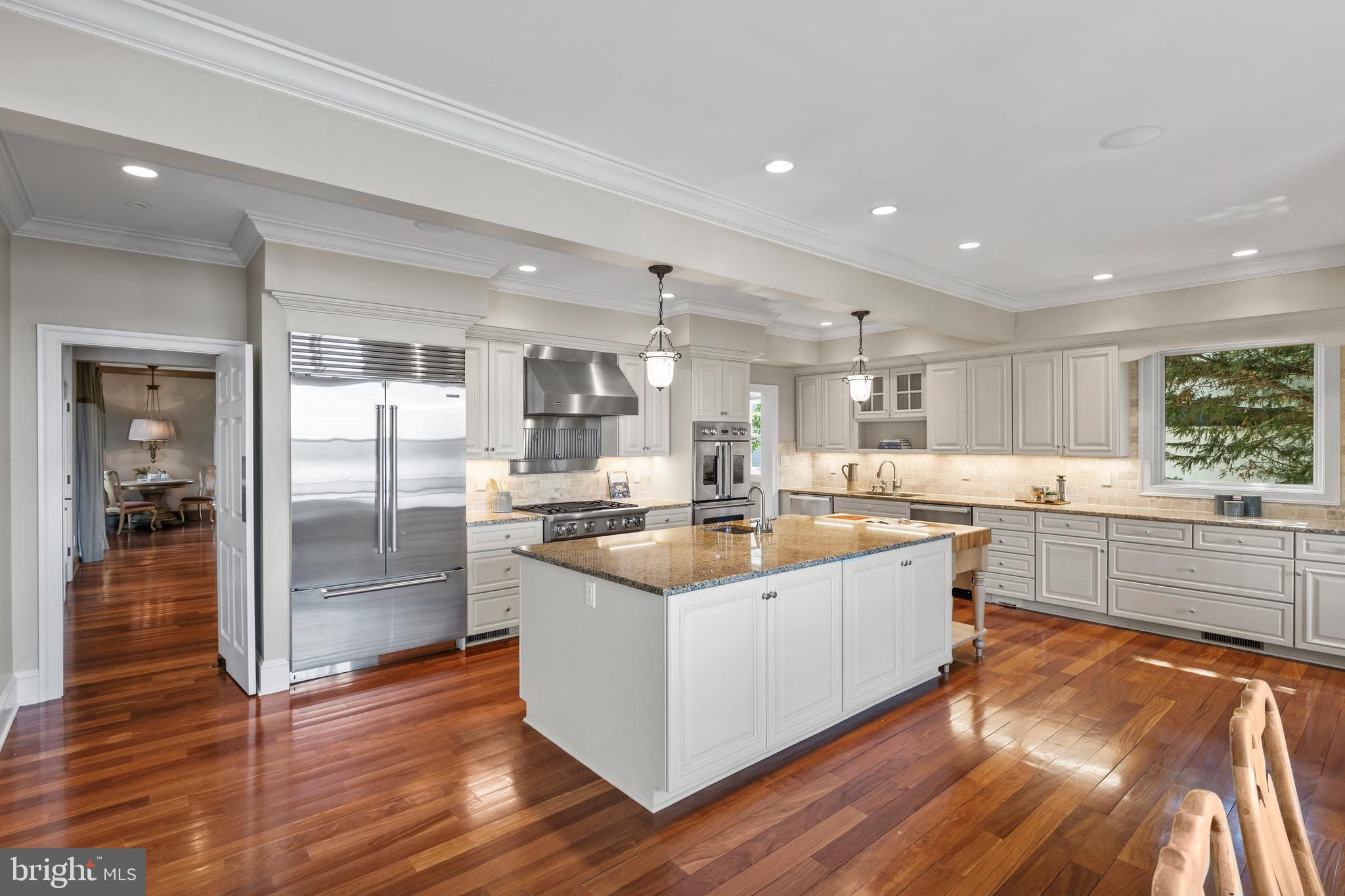 PENDENNIS MOUNT - Residential