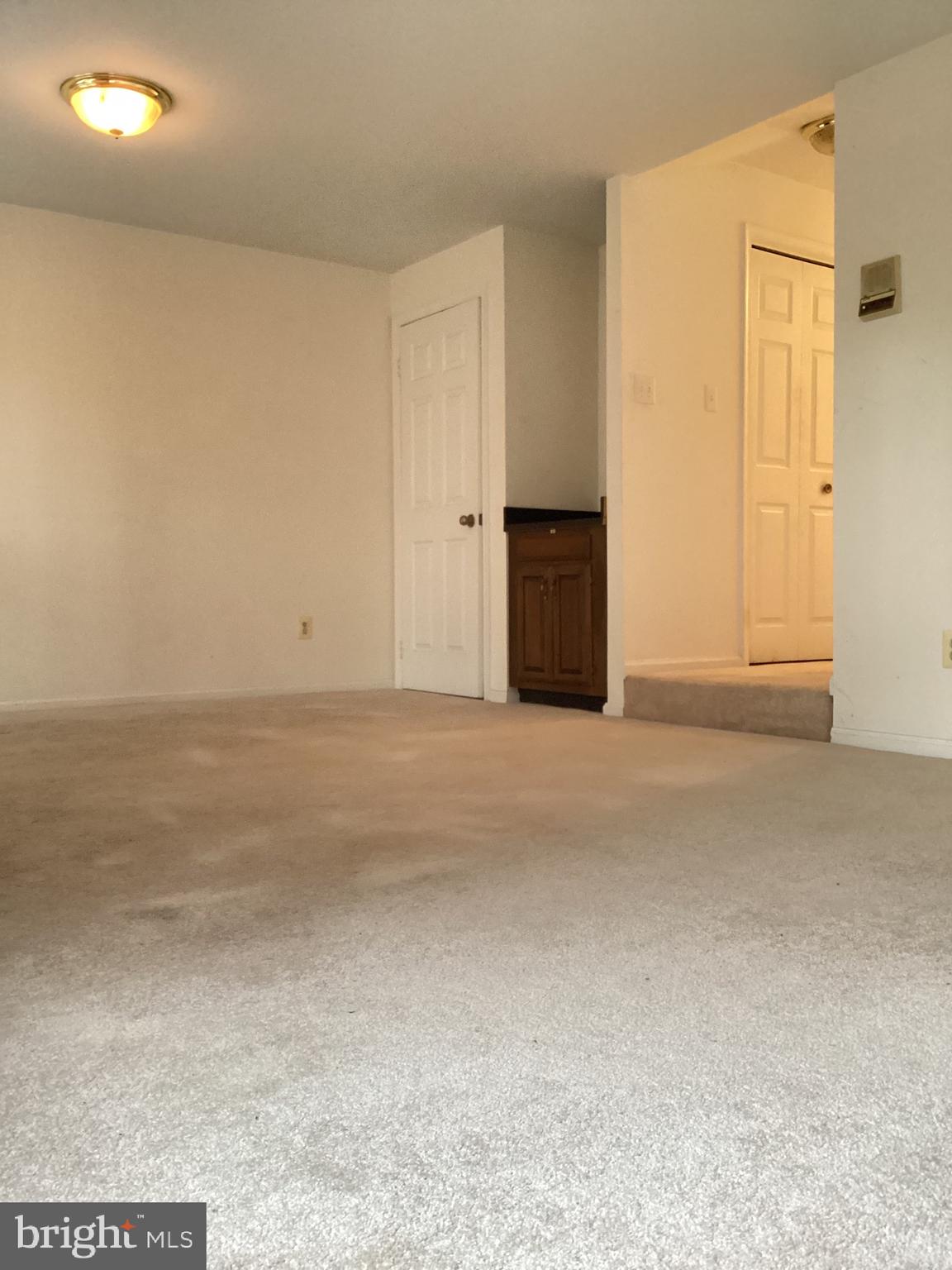 WOODSIDE - Residential