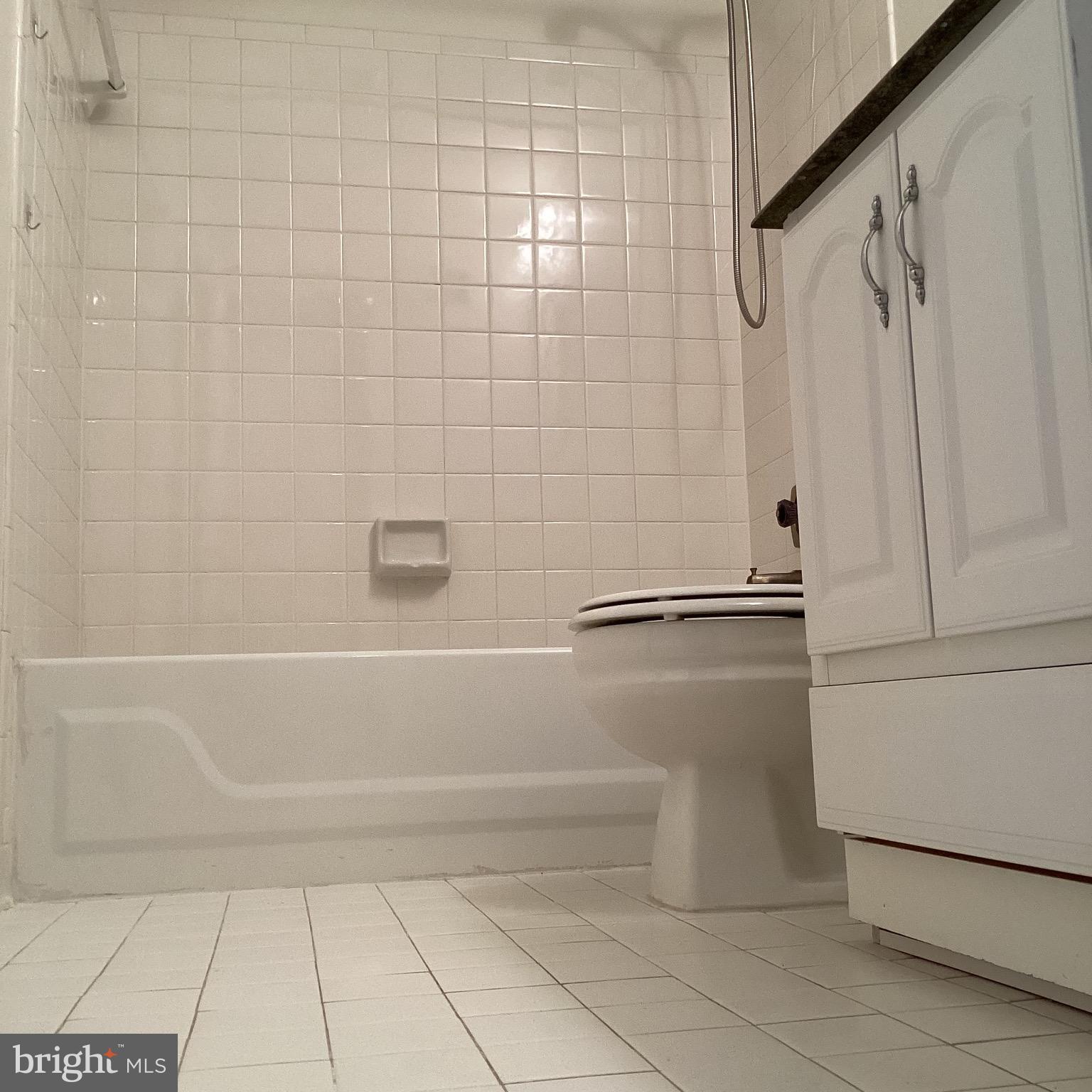 WOODSIDE - Residential