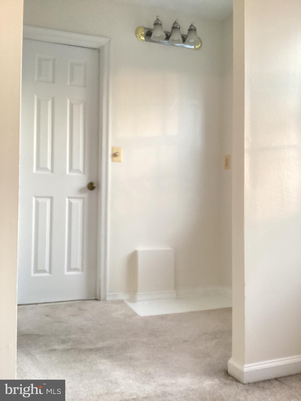 WOODSIDE - Residential