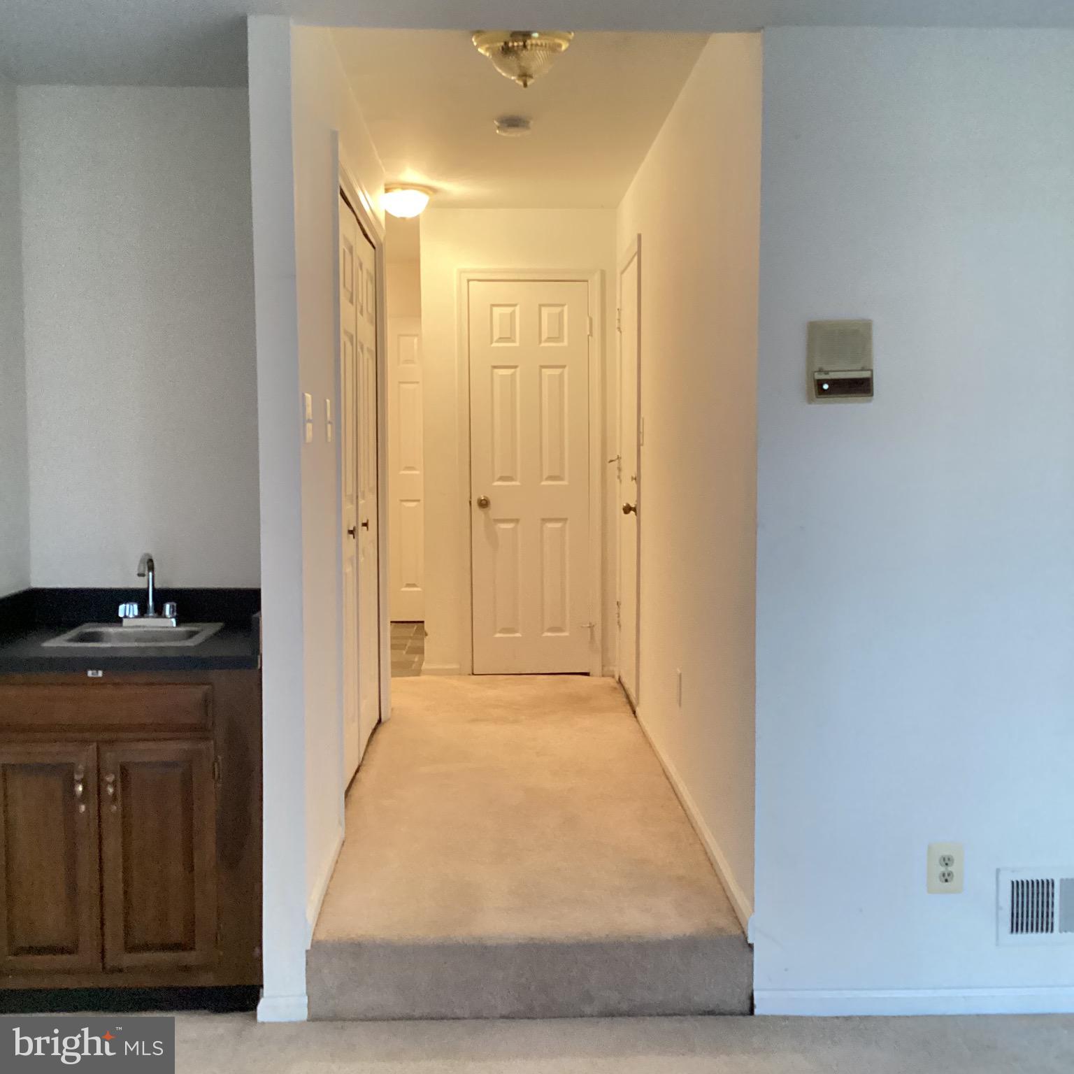 WOODSIDE - Residential