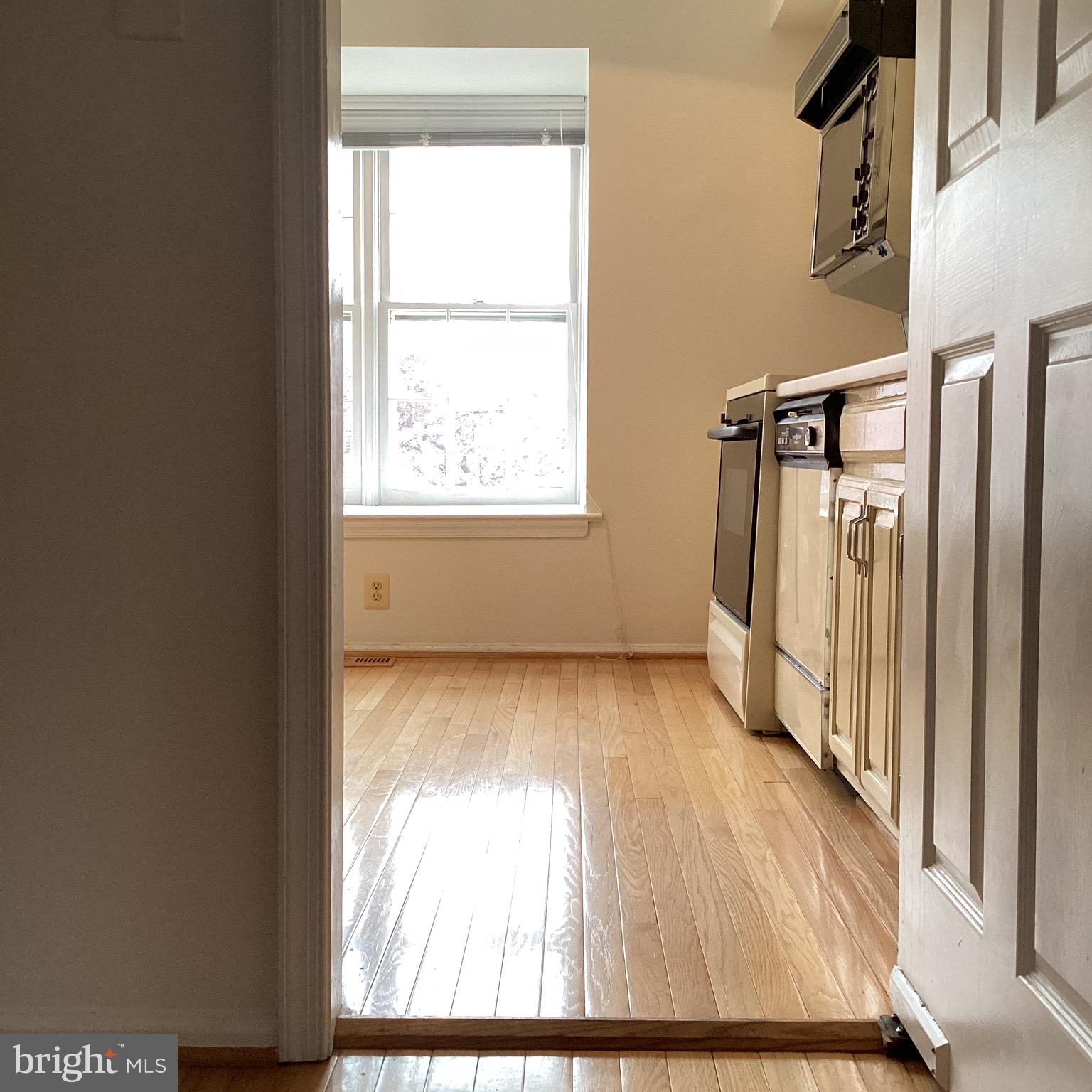 WOODSIDE - Residential