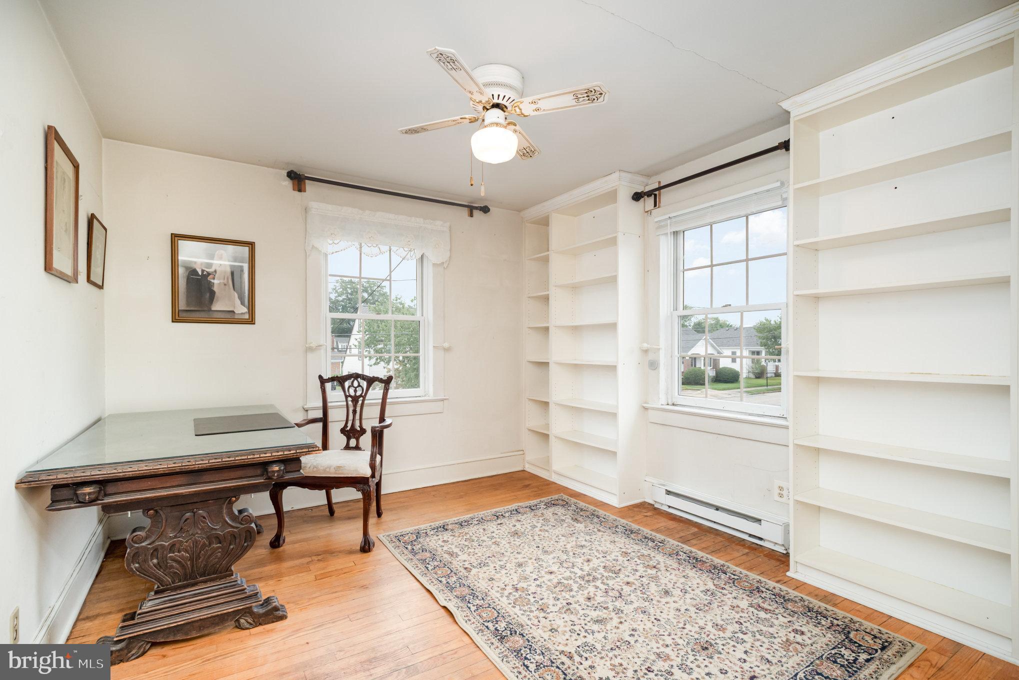 COLLEGE HEIGHTS - Residential