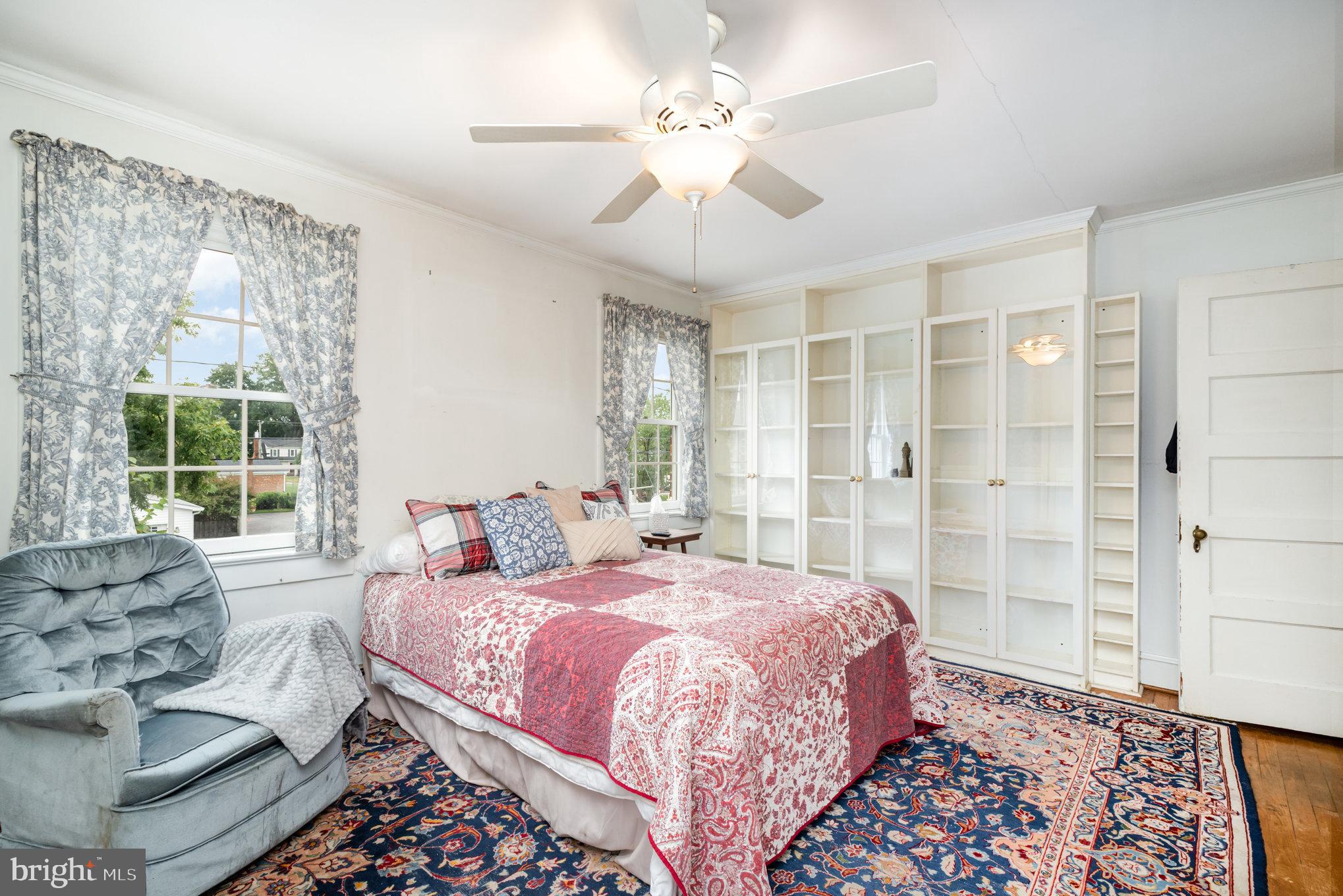 COLLEGE HEIGHTS - Residential