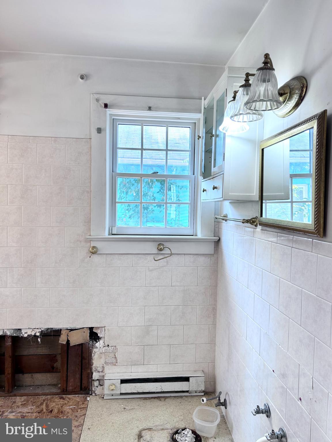 COLLEGE HEIGHTS - Residential