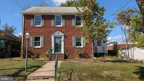 1209 PARCELL STREET FREDERICKSBURG VA 22401