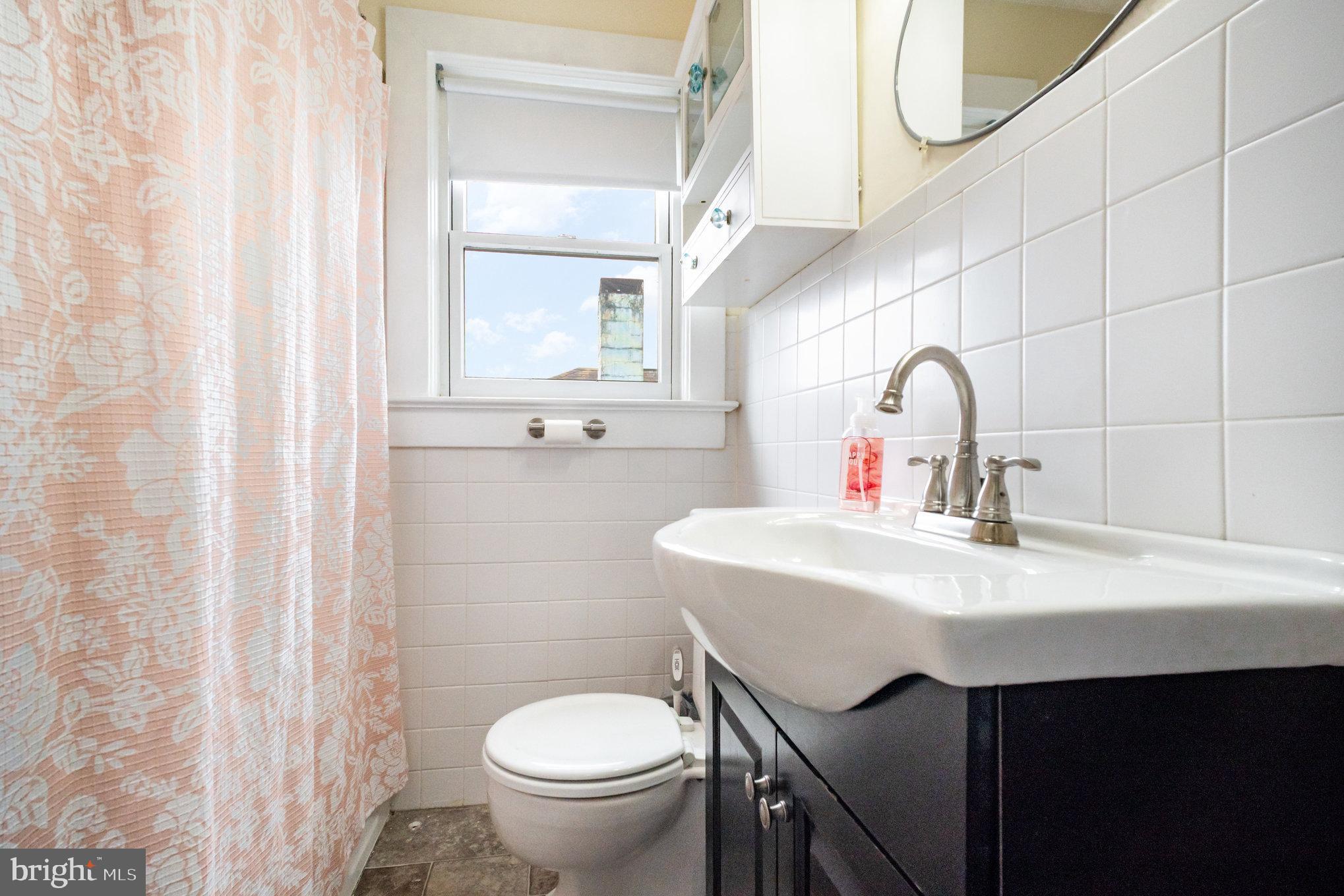 COLLEGE HEIGHTS - Residential