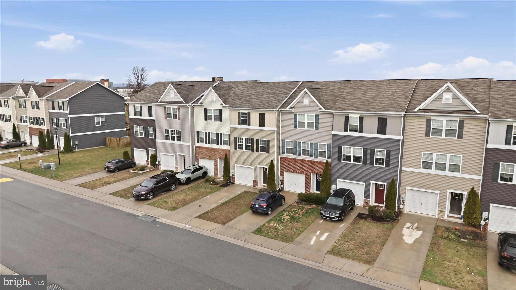 BERKELEY RIDGE - Residential