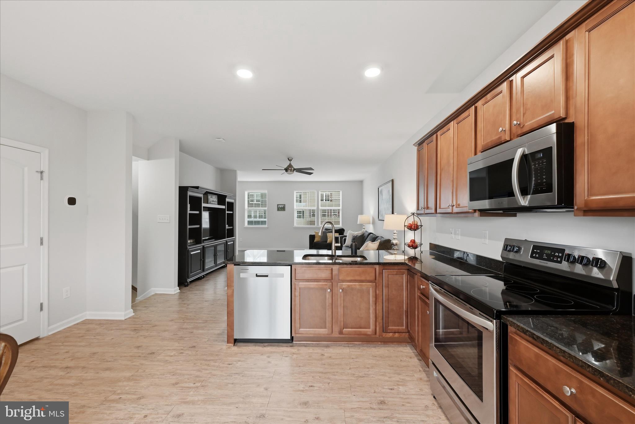 BERKELEY RIDGE - Residential