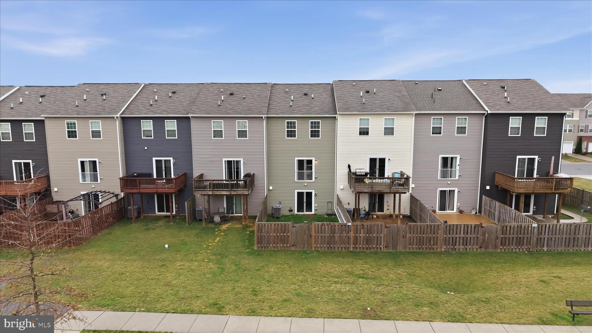 BERKELEY RIDGE - Residential