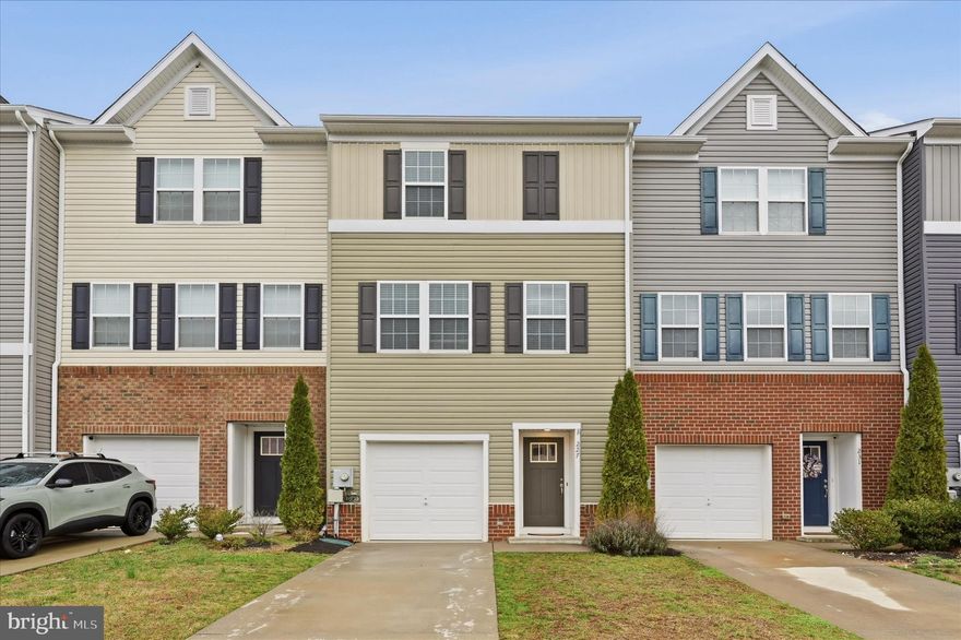 Welcome home to this beautifully designed 3-bedroom townhome that perfectly blends comfort, style, and convenience. Ideally located just minutes from schools, shopping, and everyday essentials, this home offers the lifestyle you’ve been looking for.

Step inside to an inviting open floor plan that creates a seamless flow between the living, dining, and kitchen areas—perfect for entertaining or simply enjoying everyday living. The spacious family room provides plenty of room to relax, while the built-in buffet/coffee bar adds both charm and functionality for hosting or your morning routine.

Upstairs, you’ll find a convenient laundry area—no more hauling baskets up and down stairs—along with well-appointed bedrooms designed for comfort and privacy.

Enjoy outdoor living in the fully fenced backyard, ideal for pets, play, or peaceful evenings. A private garage adds extra convenience and storage.

This home truly has it all—space, style, and a location that puts everything within easy reach. Don’t miss your chance to make it yours!