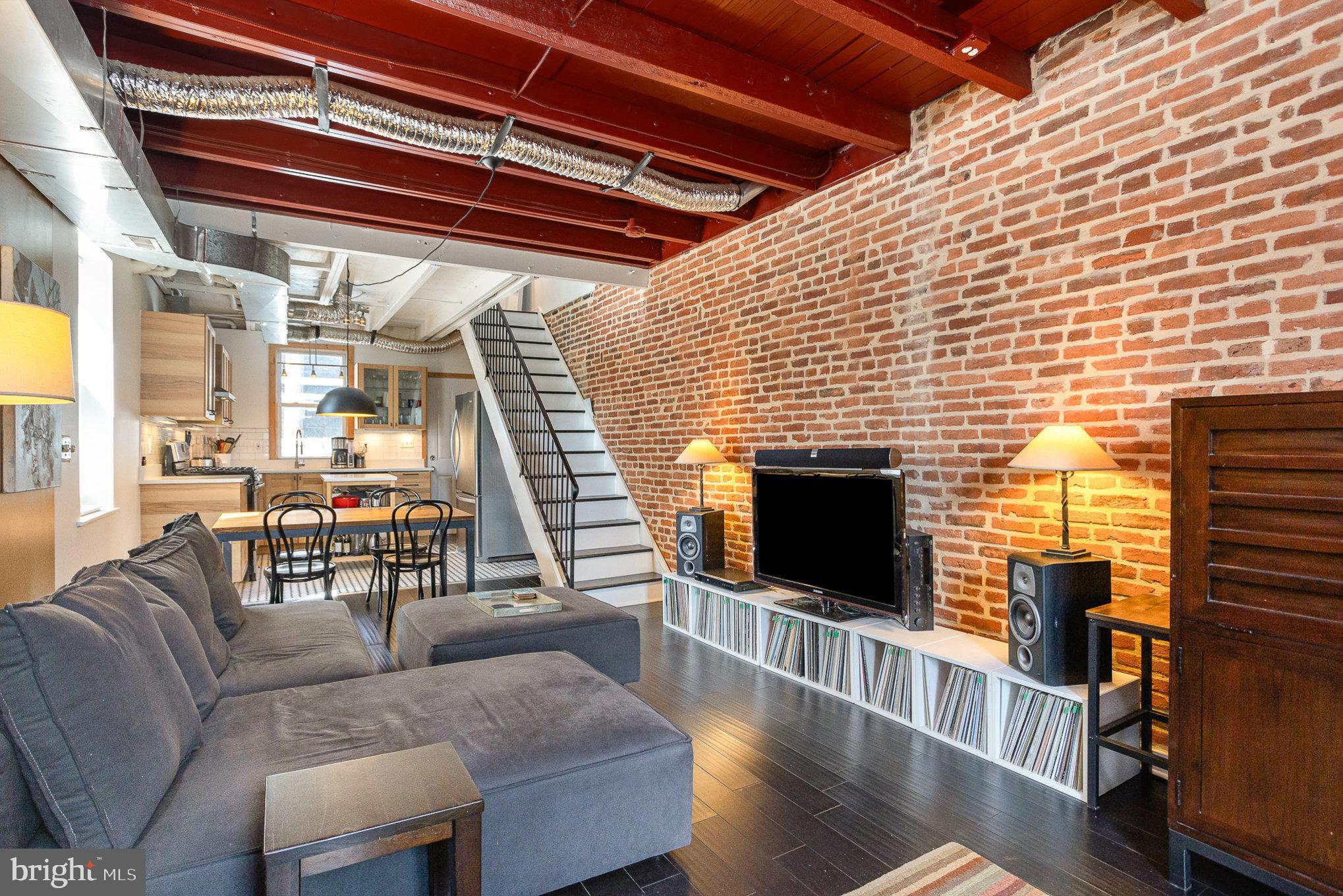 GREENMOUNT WEST - Residential