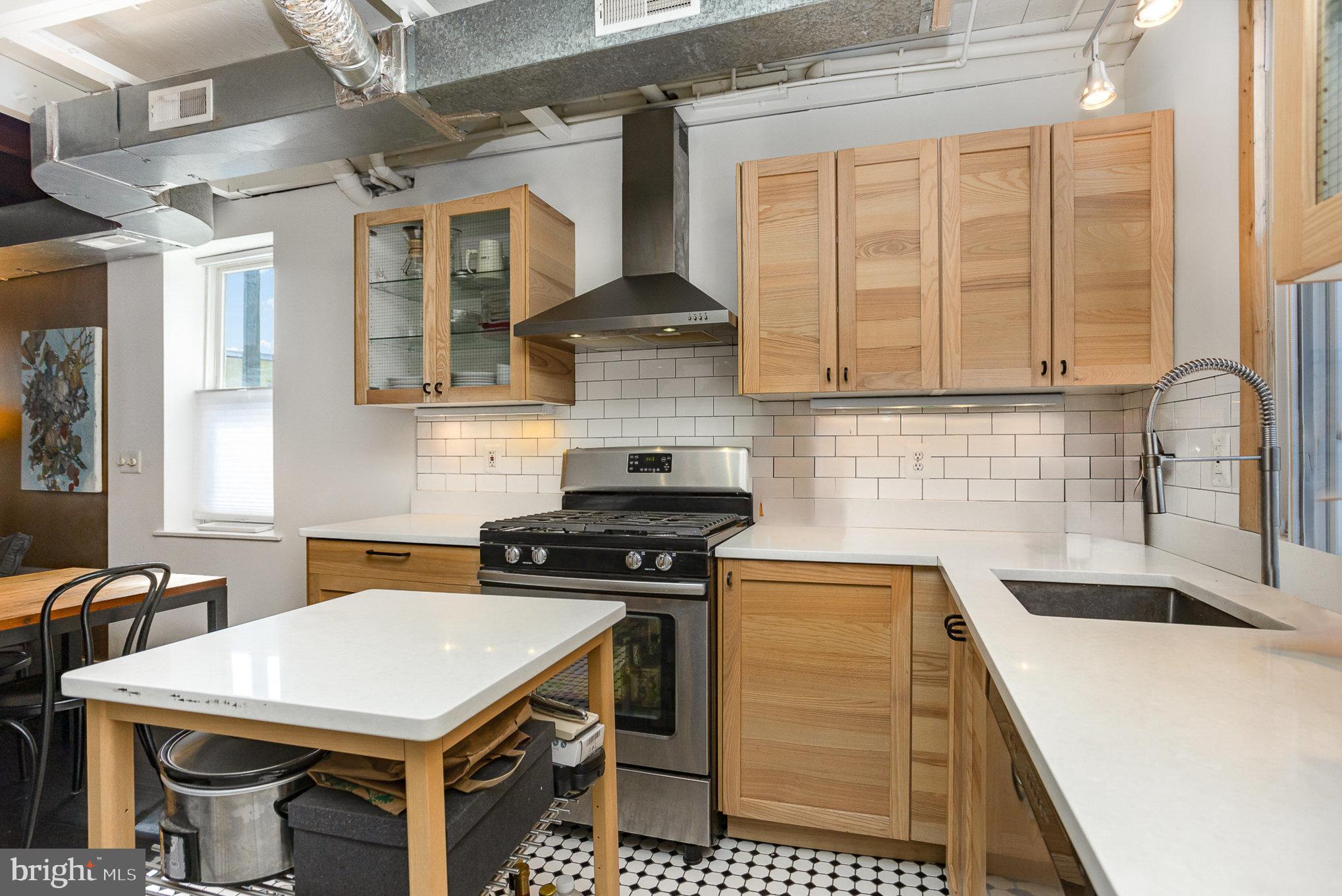 GREENMOUNT WEST - Residential