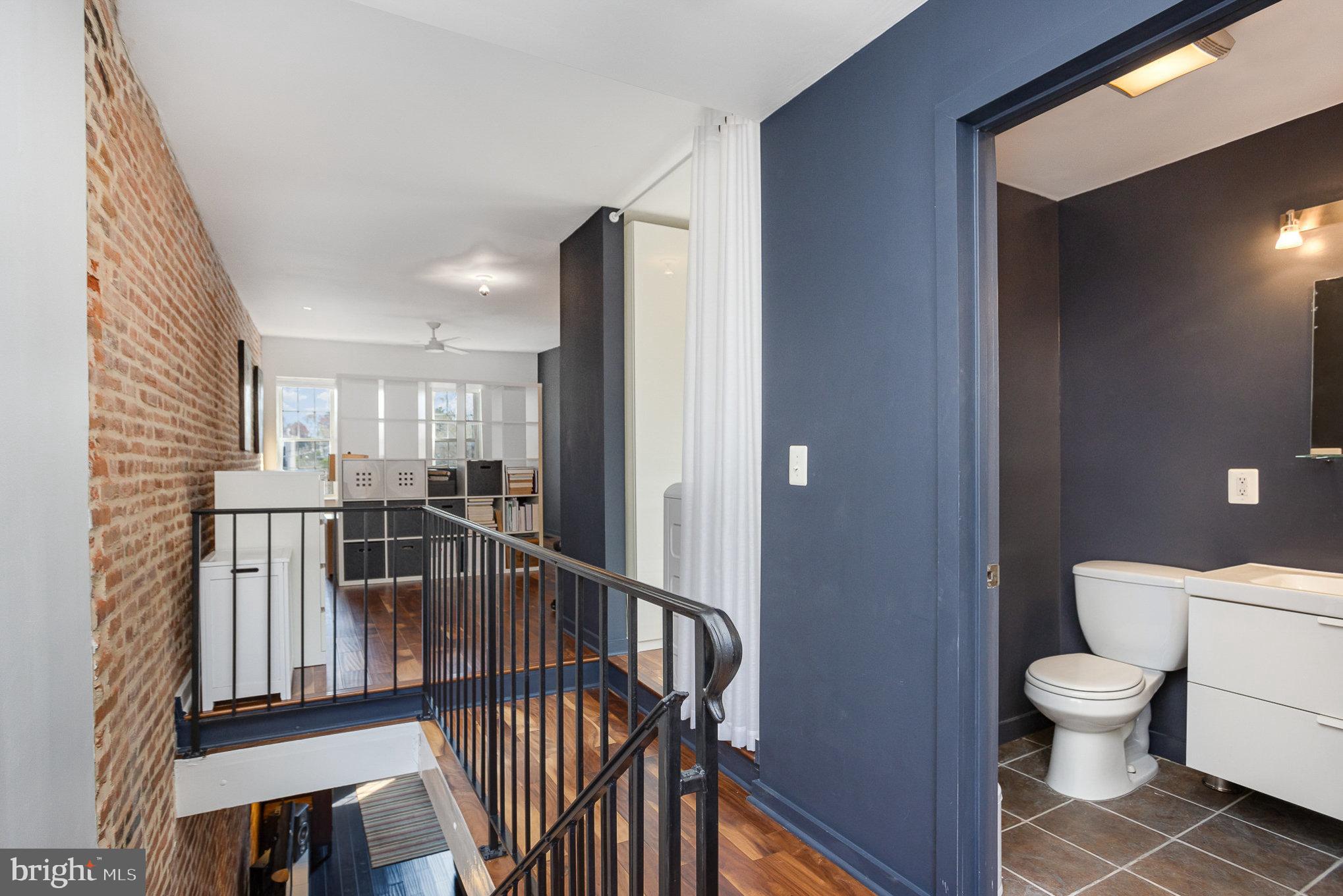 GREENMOUNT WEST - Residential