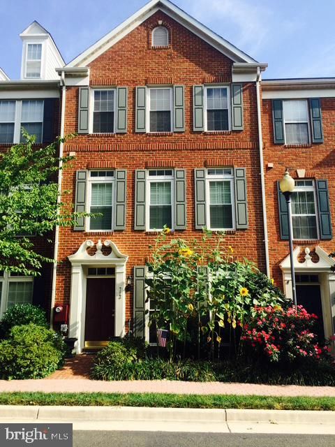 713 NORFOLK LANE ALEXANDRIA VA 22314