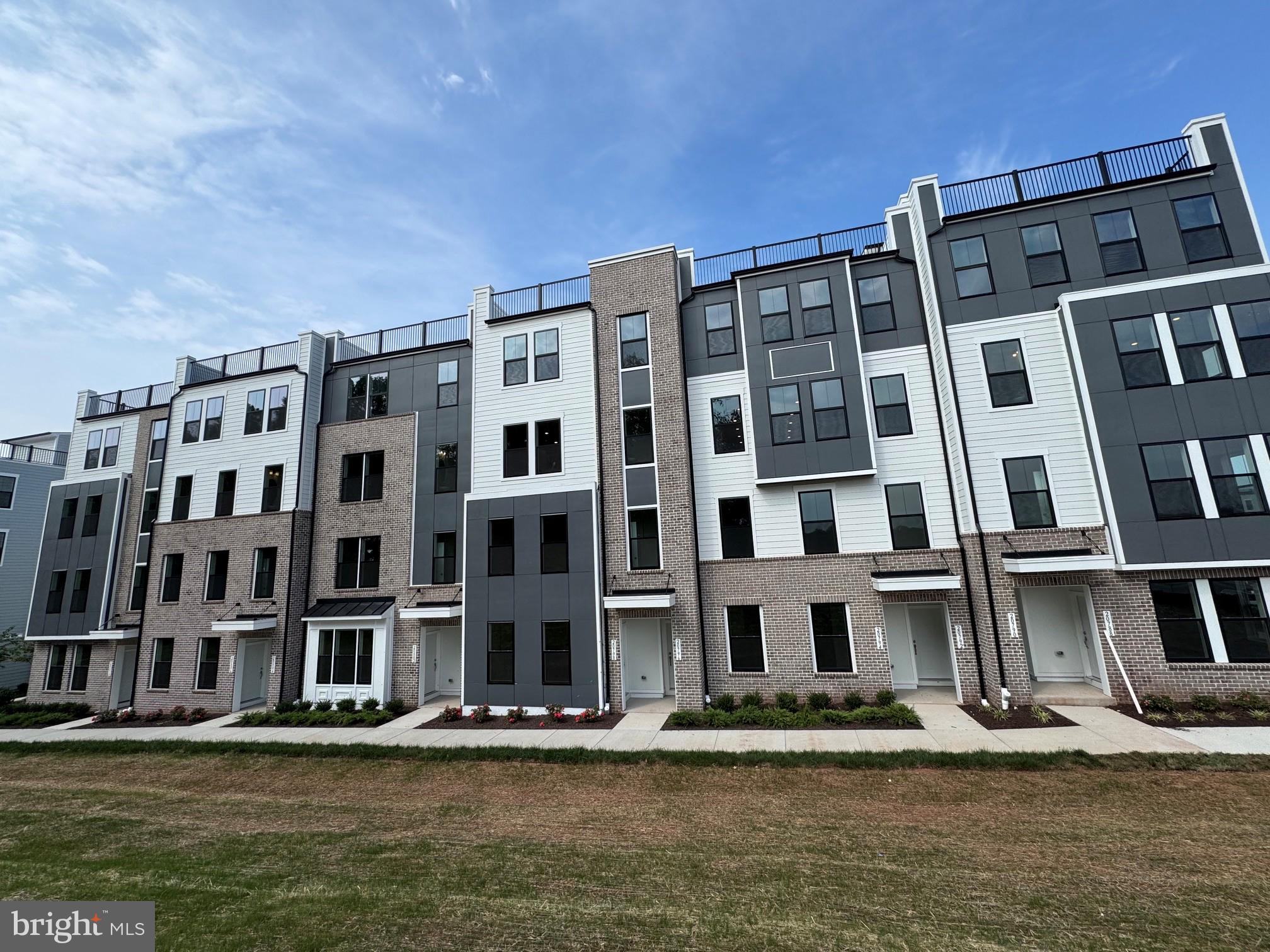 20804 CLOONGEE TERRACE