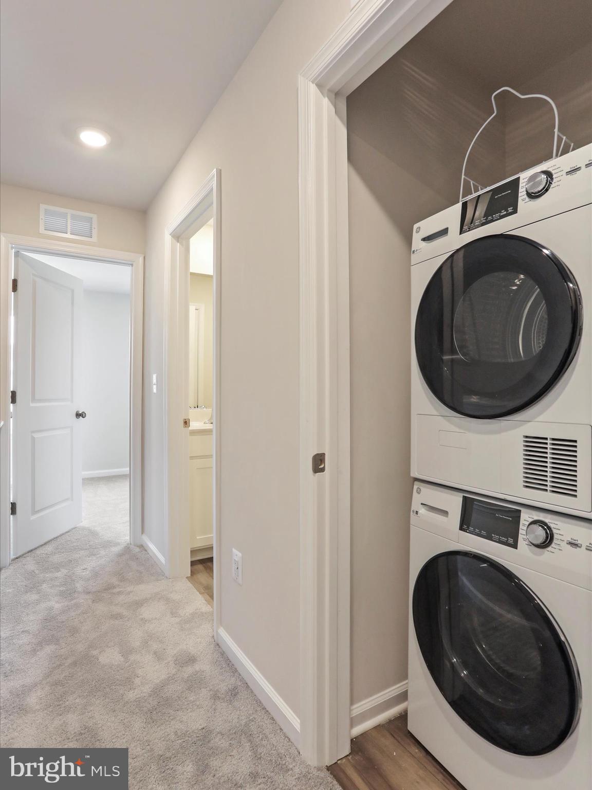 SHENANDOAH SPRINGS - Residential Lease