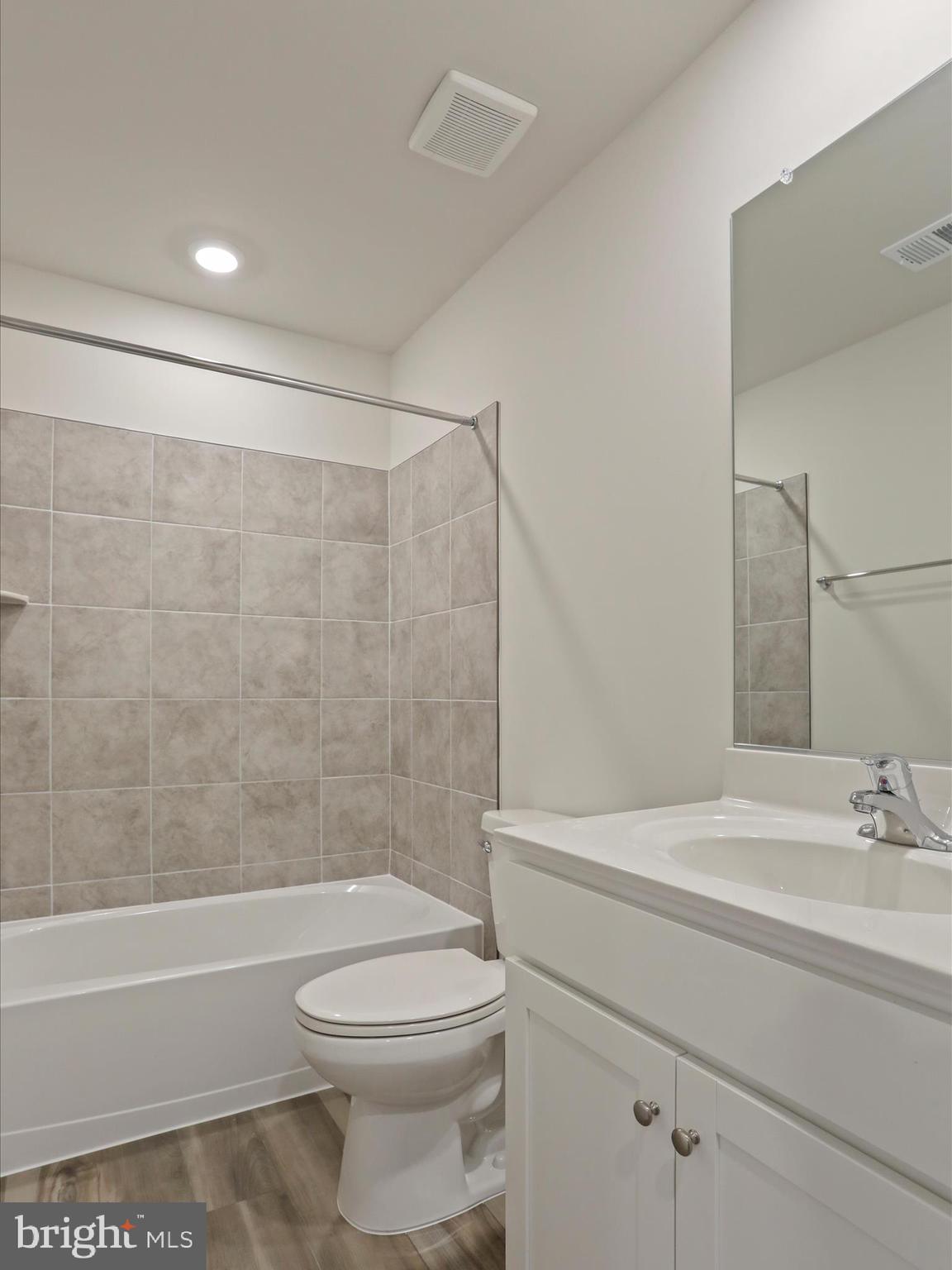 SHENANDOAH SPRINGS - Residential Lease