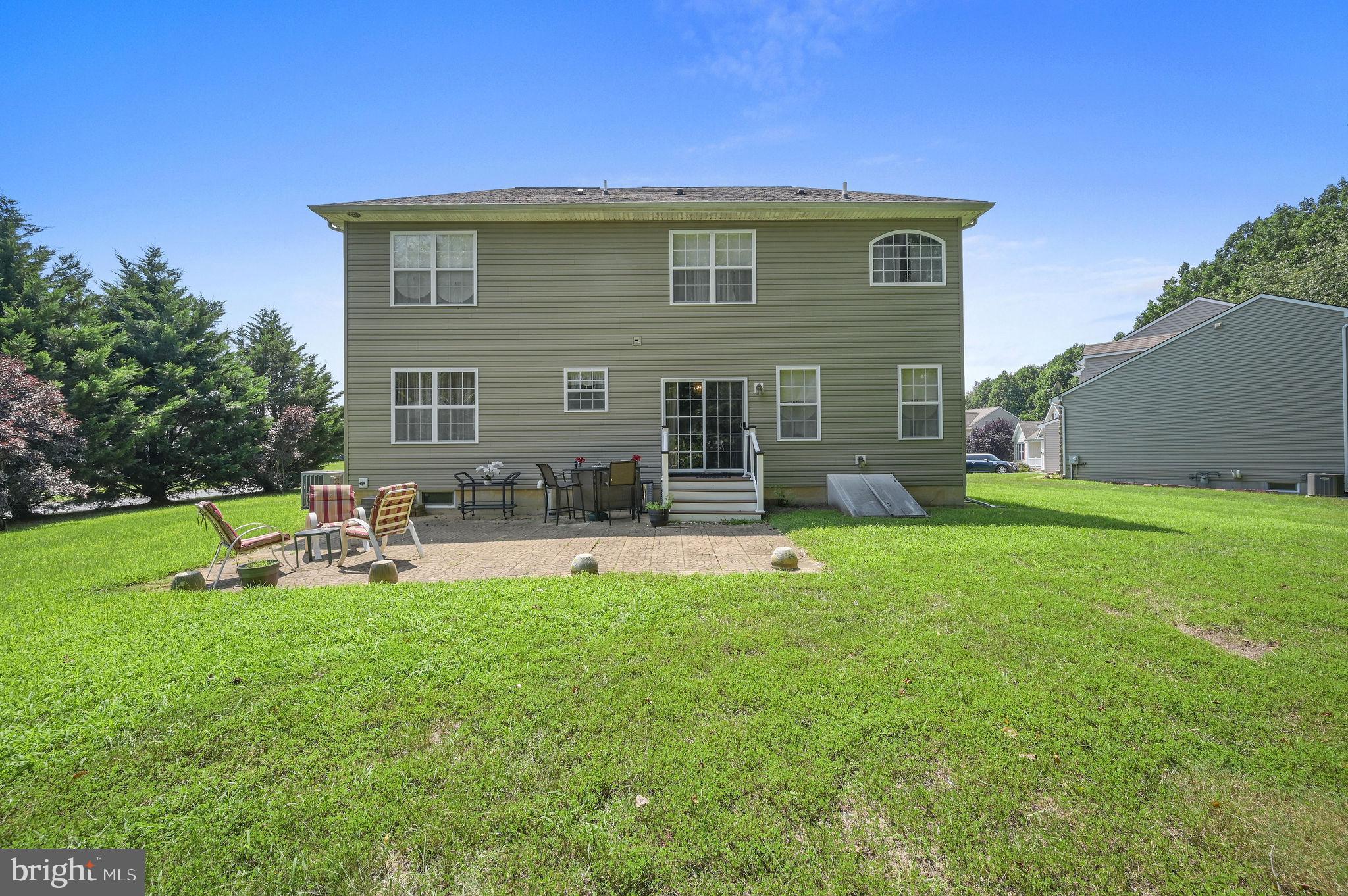 14 W GOLDINGER ROAD