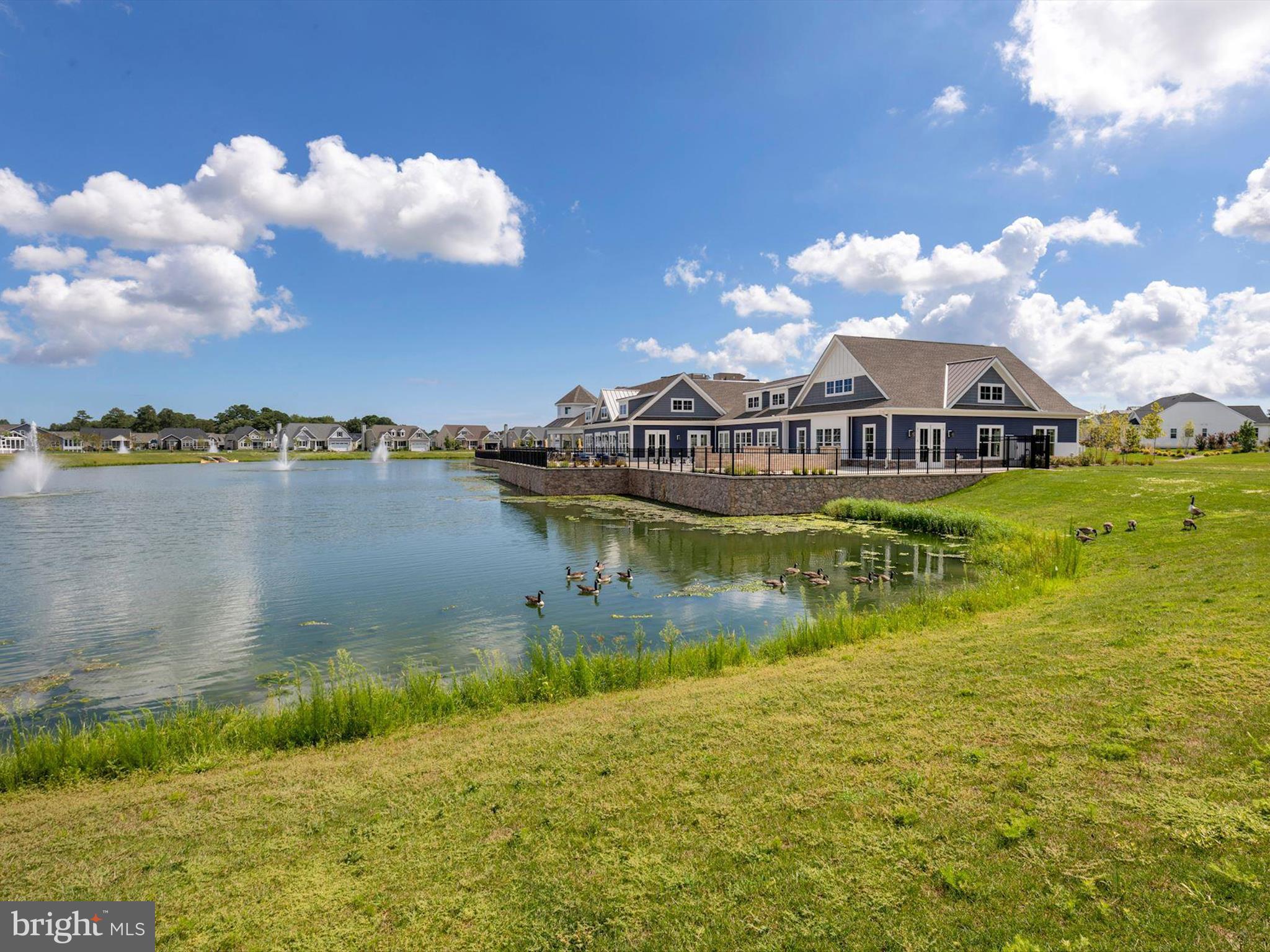 PENINSULA LAKES - Residential