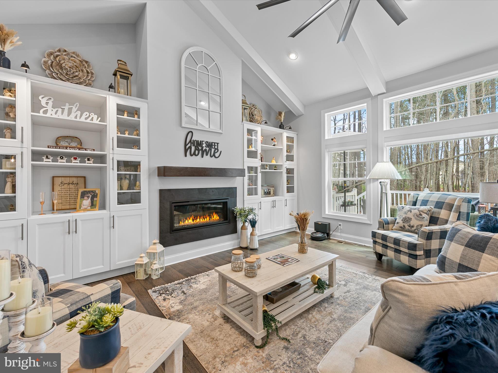 PENINSULA LAKES - Residential